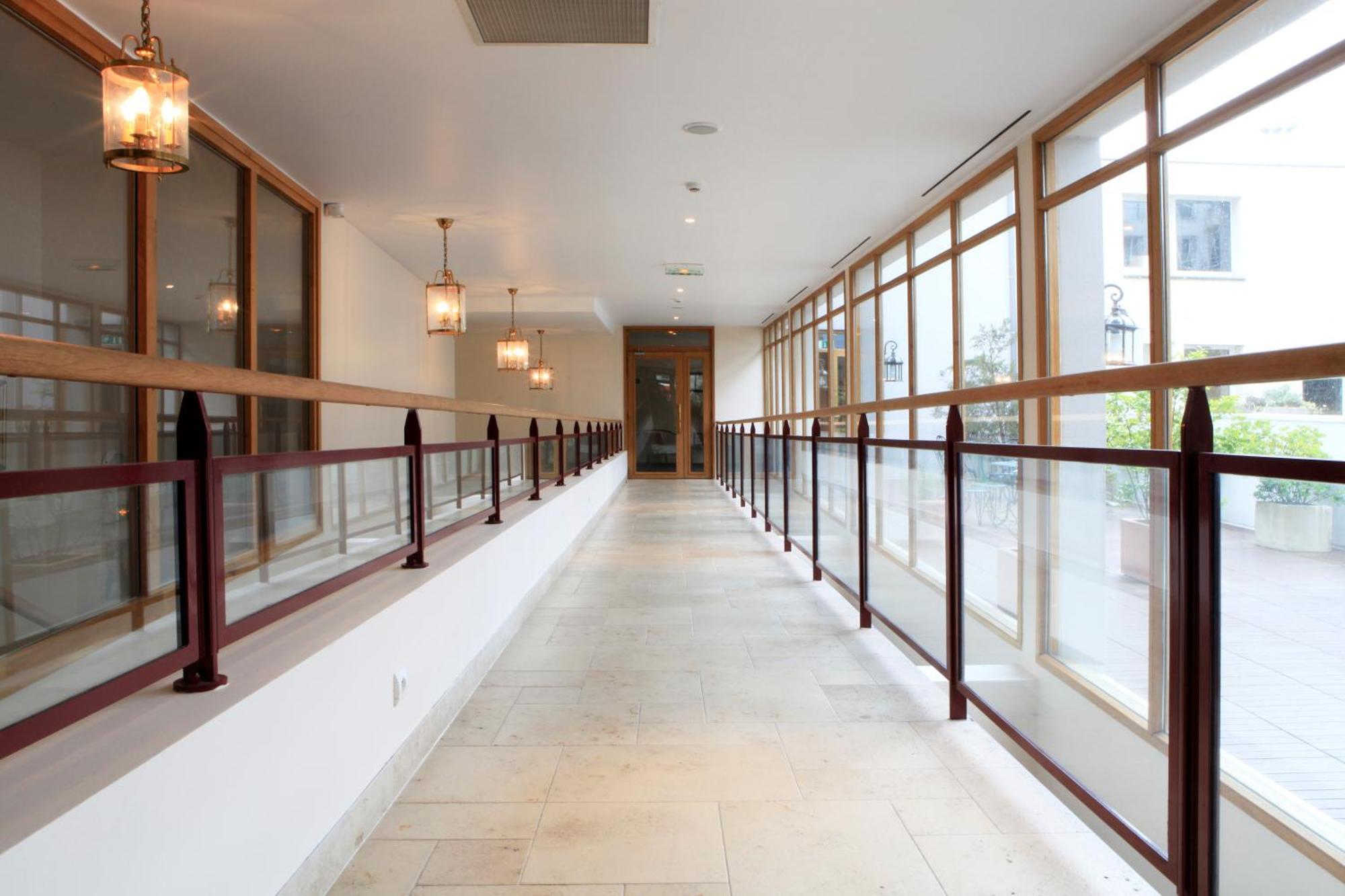 Hotel Amiral 4*
