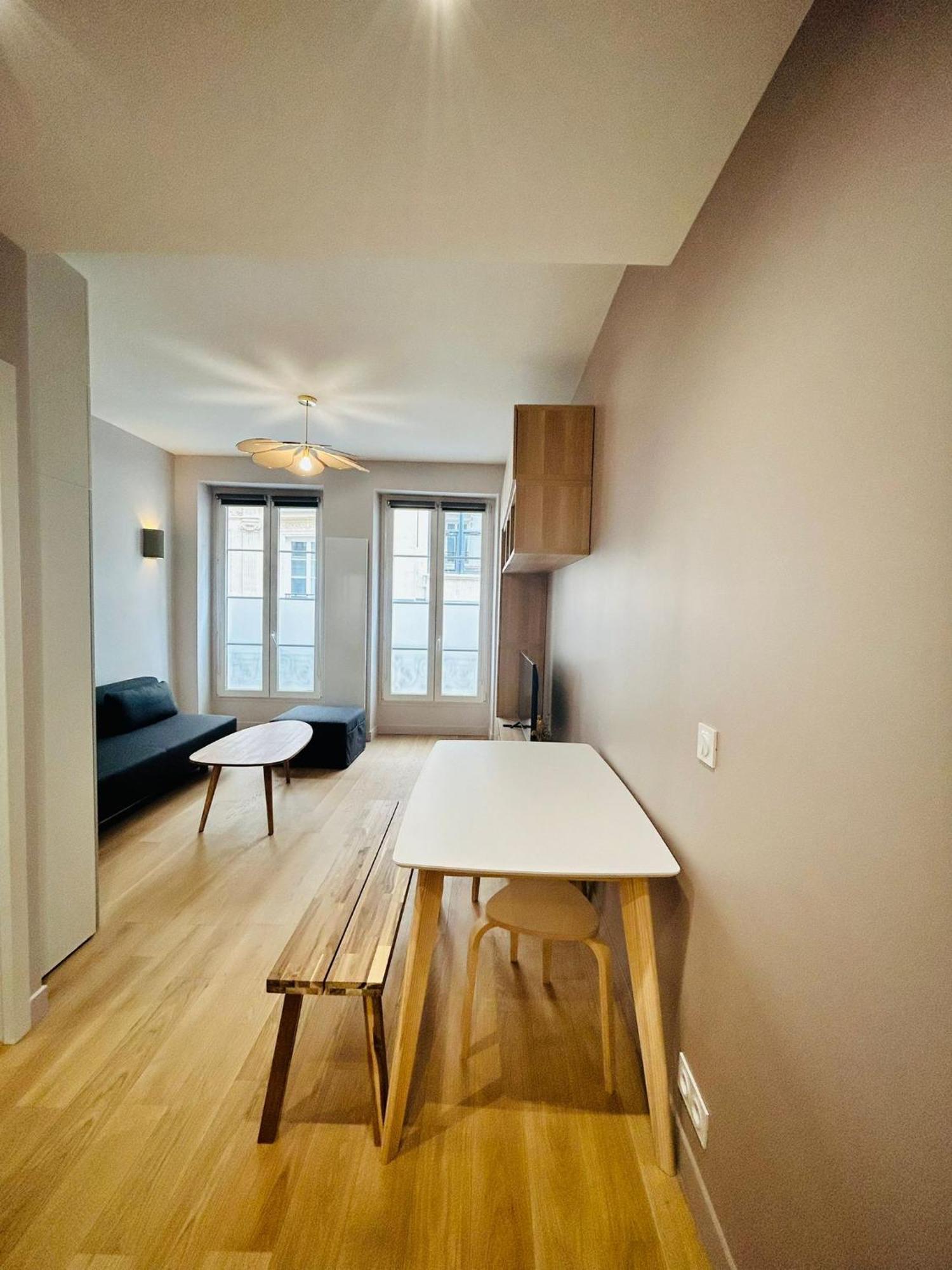 Enghien - New Studio Fully Furnished *