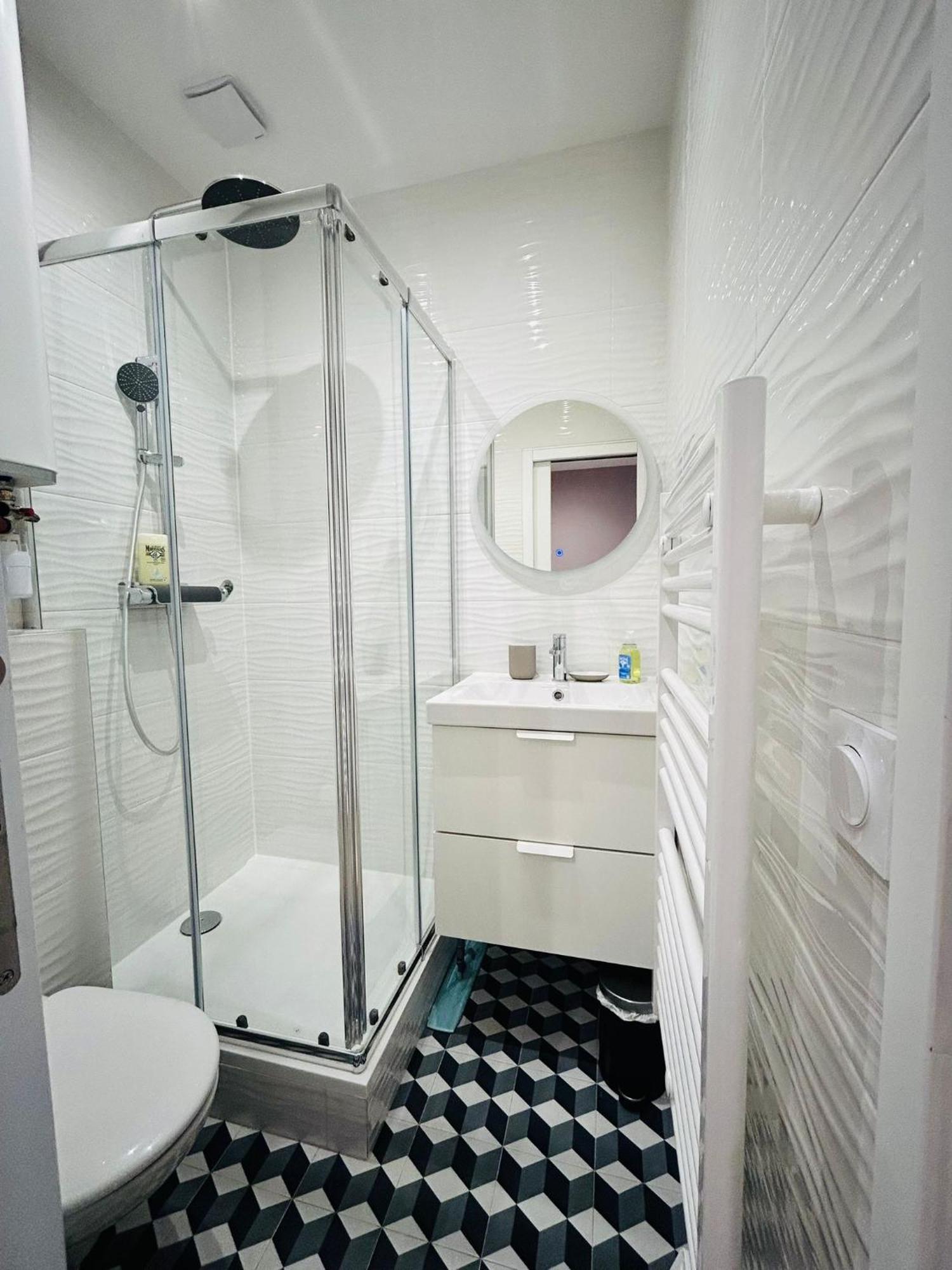 Apartment Enghien - New Studio Fully Furnished *
