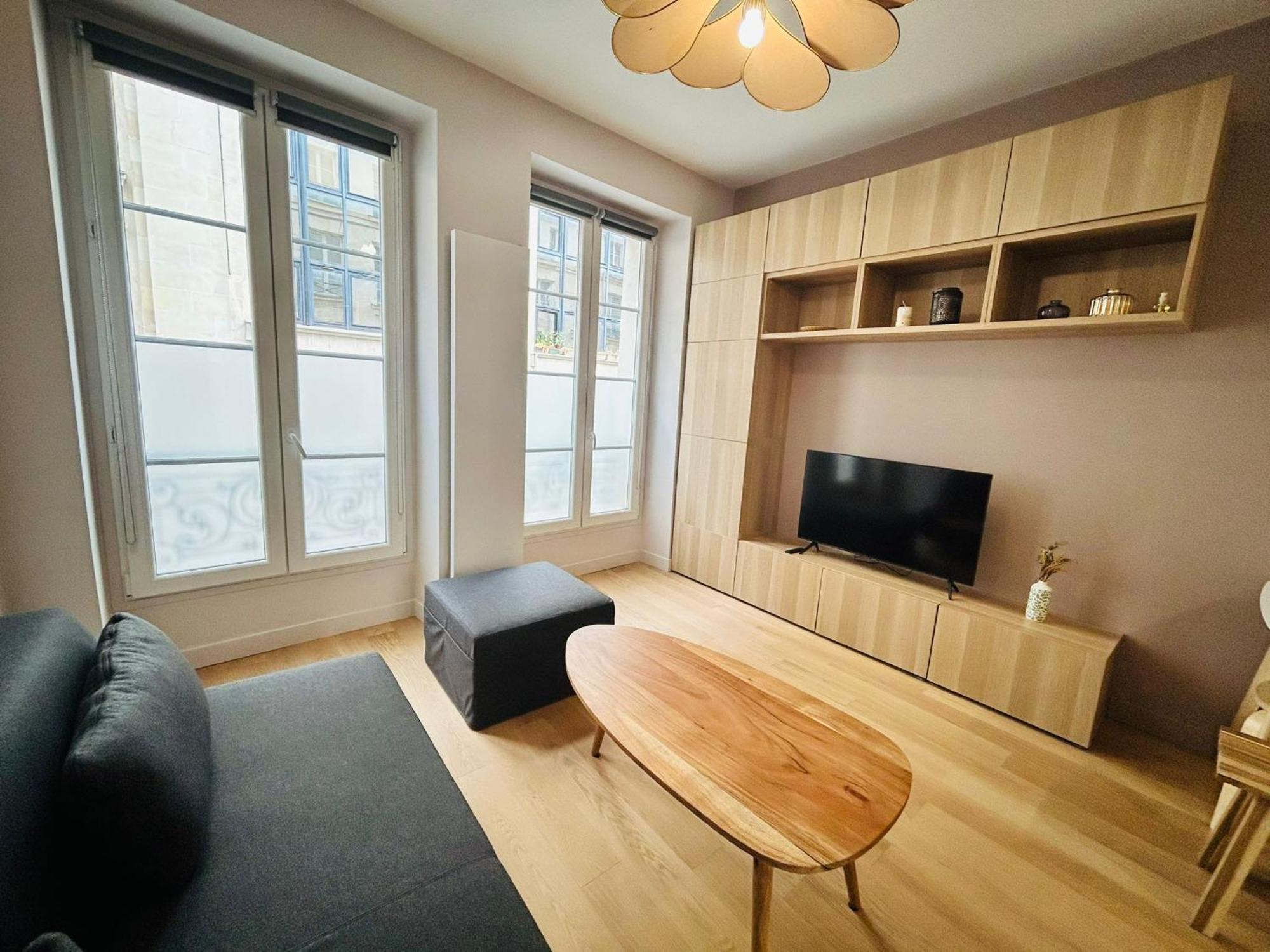 Enghien - New Studio Fully Furnished Apartment Paris