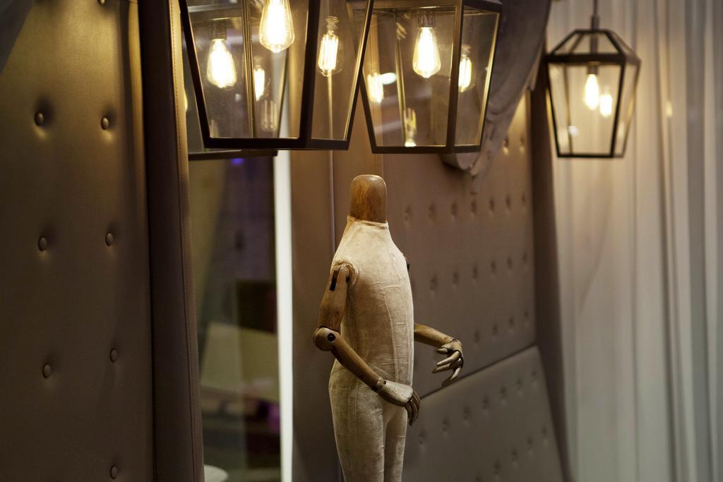 La Lanterne & By Timhotel Paris
