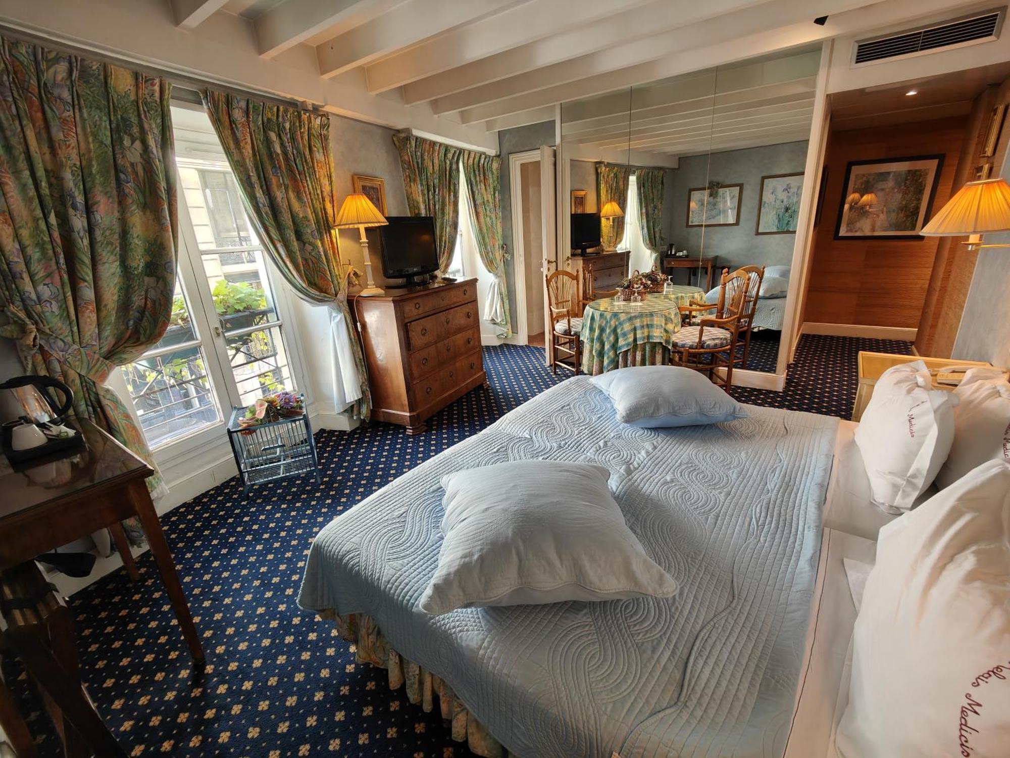 Hotel Le Relais Medicis