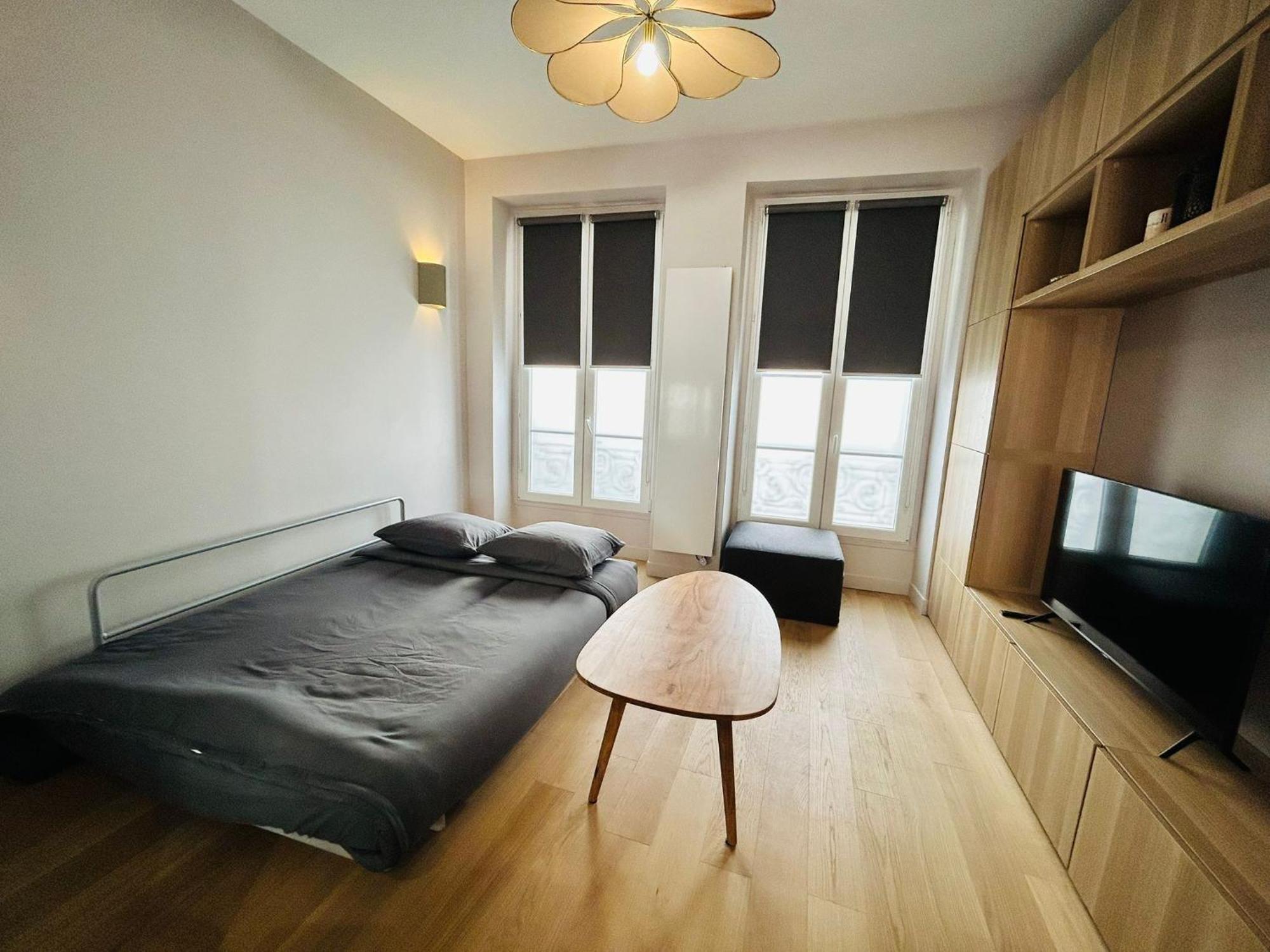 Enghien - New Studio Fully Furnished *