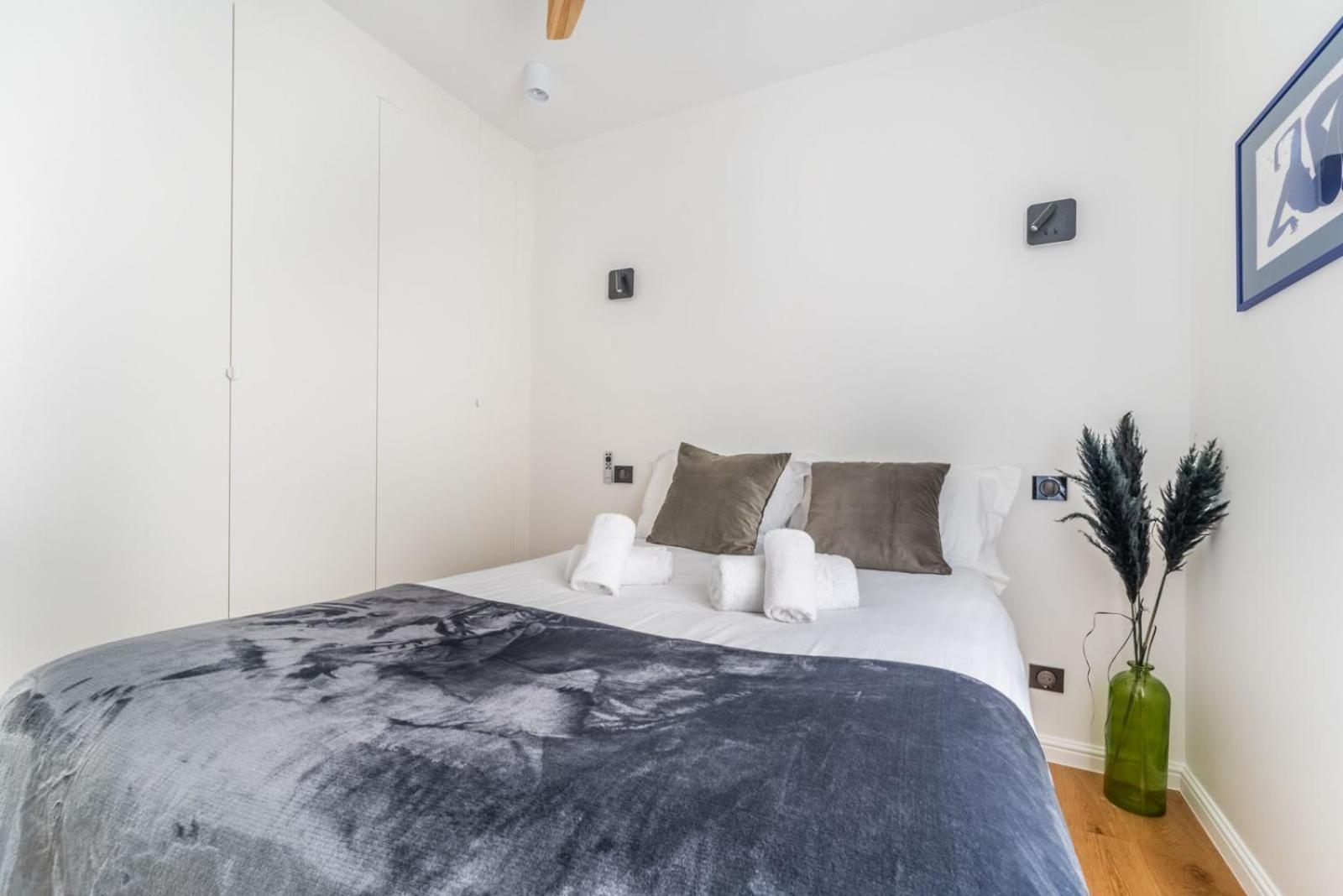 Luxurious In Center Of Appartement *