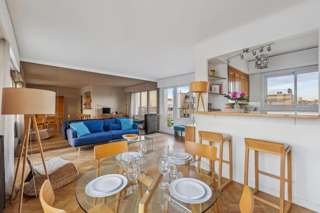 Exceptional Apartment-terrace-eiffel Tower Apartment