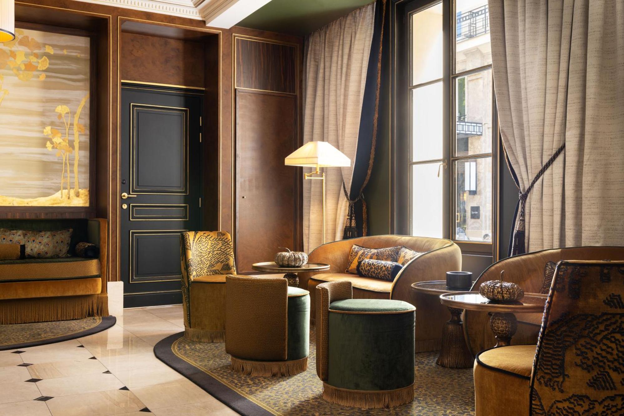 Lord Byron Hotel 4*