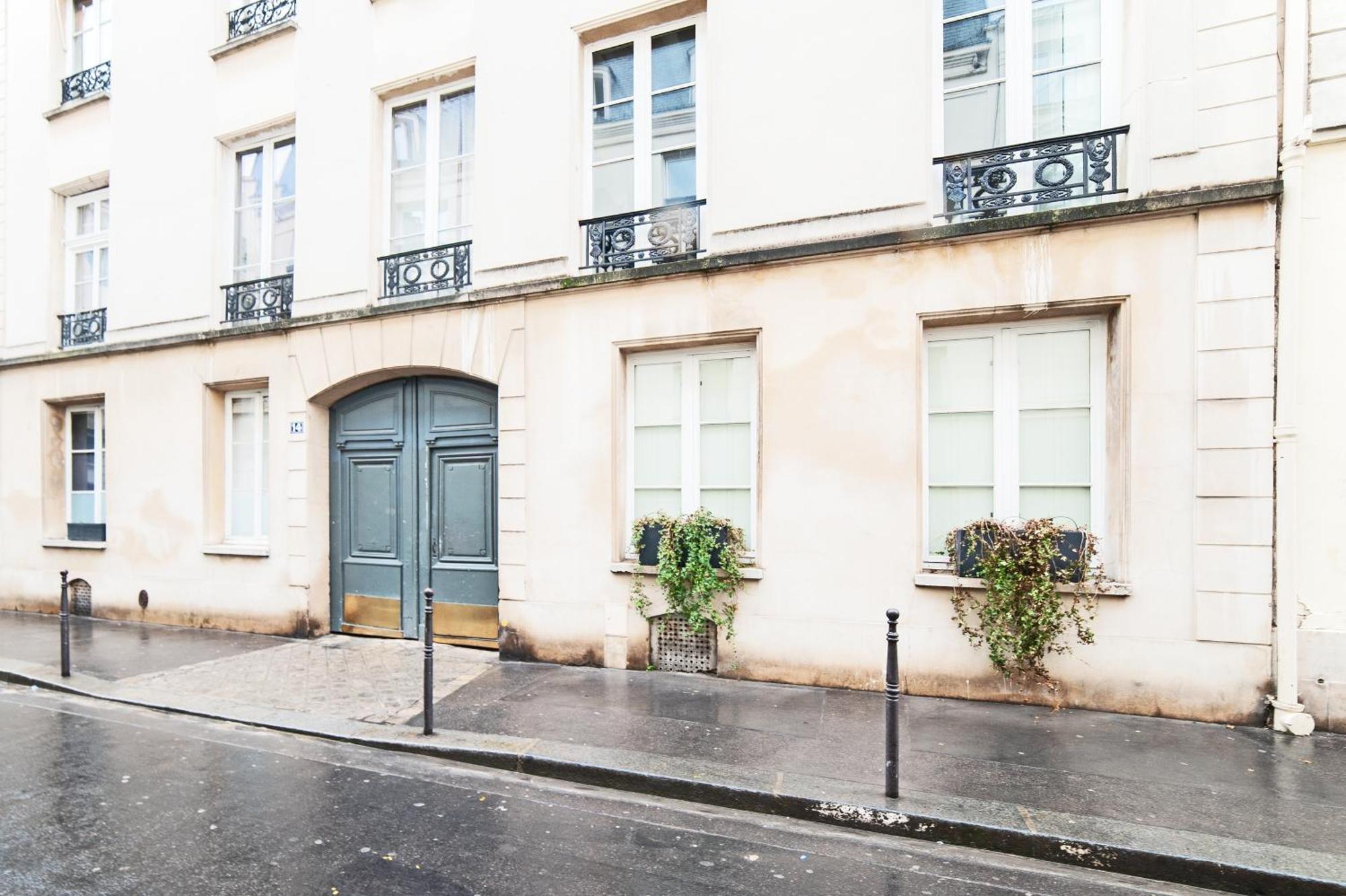 Pavillon Marais Paris