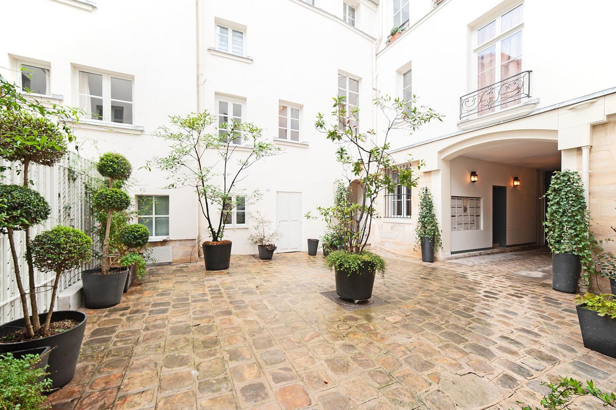 Guest house Pavillon Marais Paris