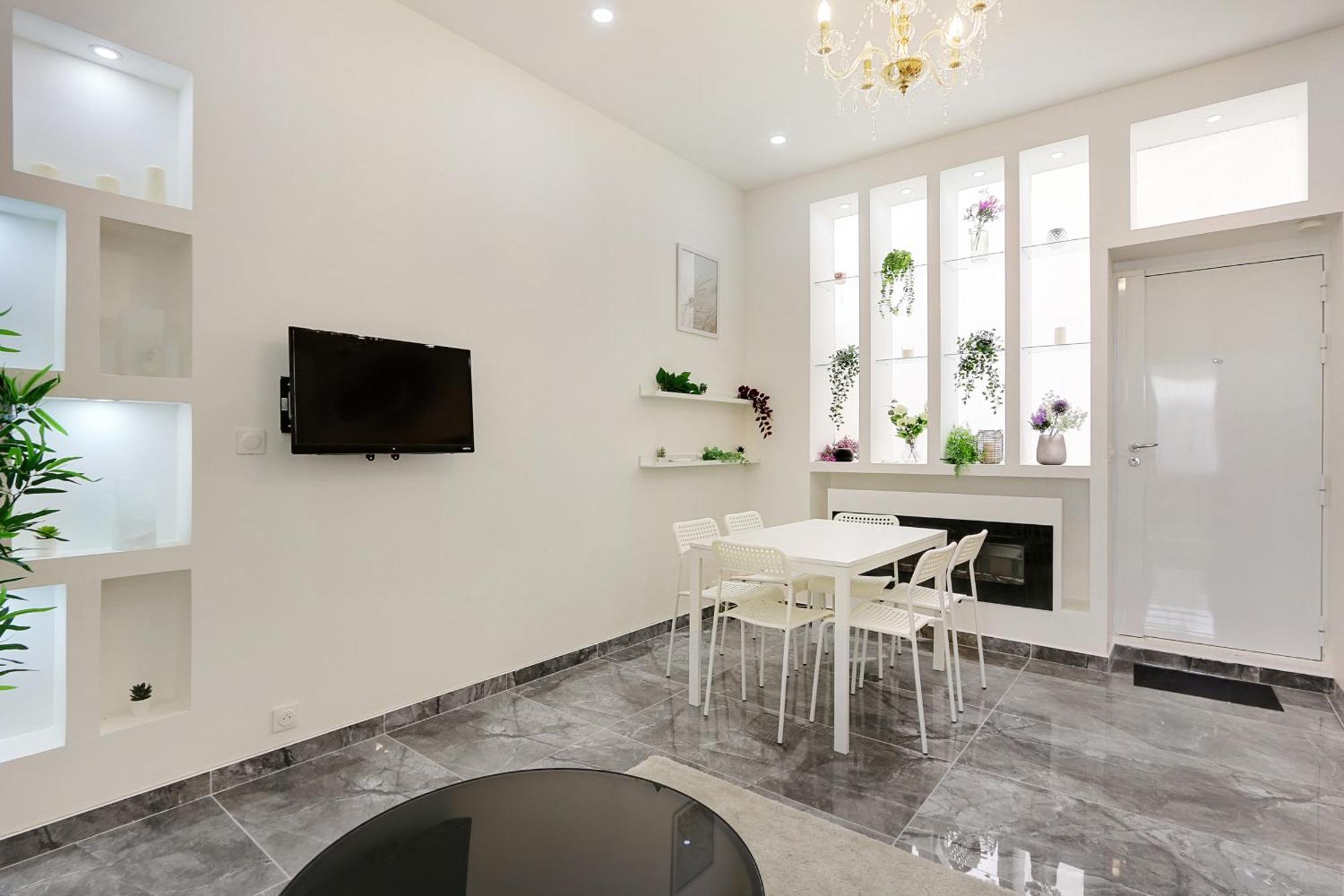 Apartment Sublime 2 Bedroom Flat In Paris
