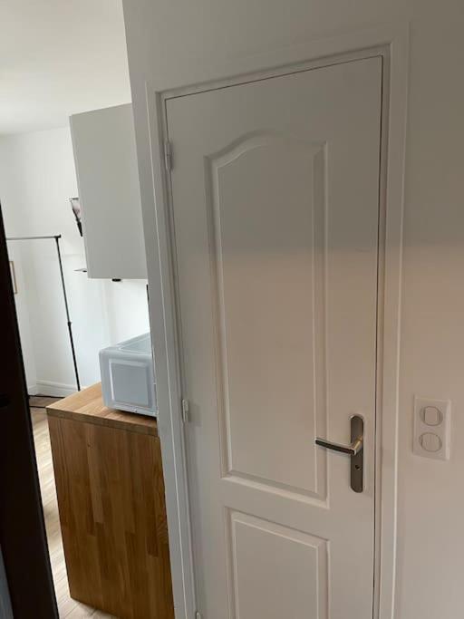Apartment Pied A Terre A *