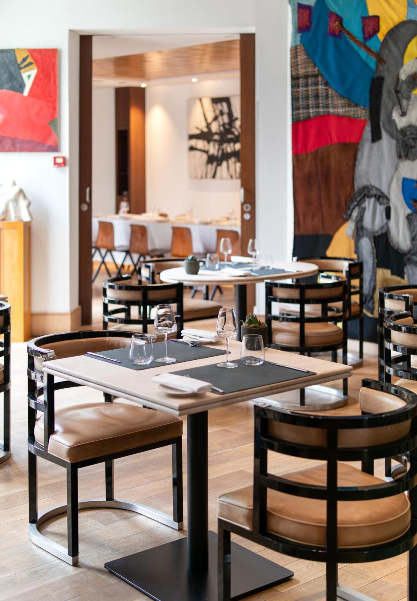 Hotel Grand Champs-elysees 5*