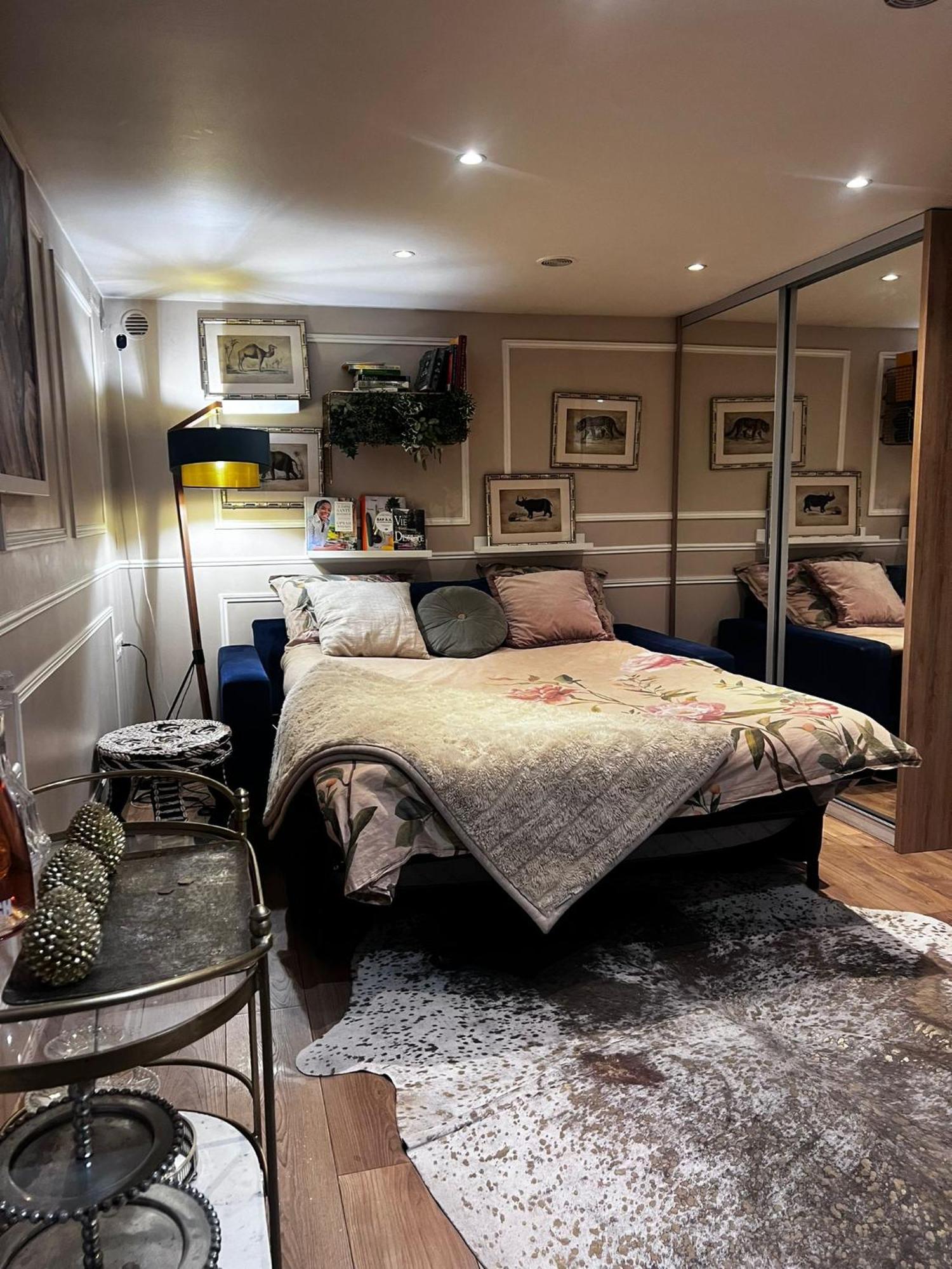 Apartment Romanctic Loft Near Eiffel Tower Paris