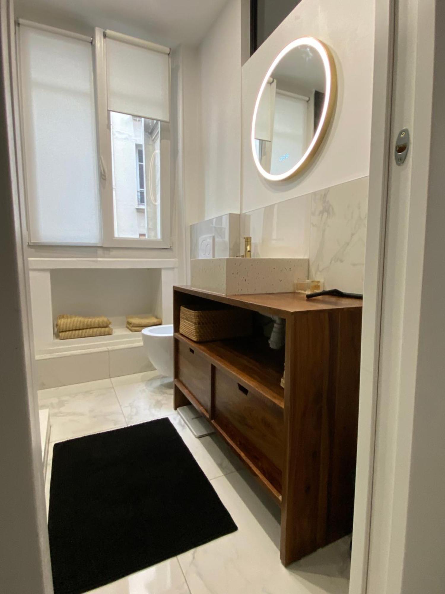 Neuf Design - Montmartre Appartement