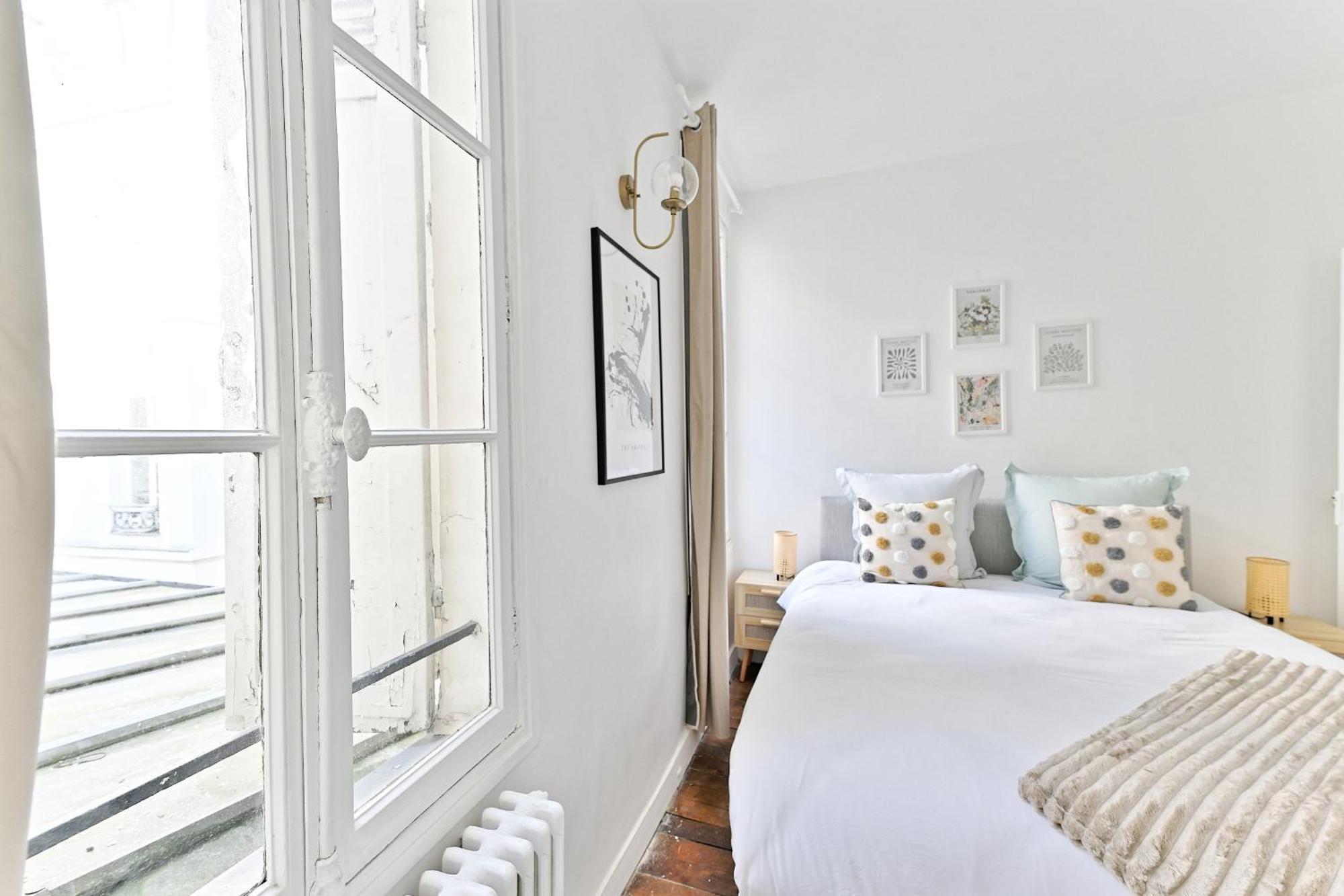Parisien Spacieux #marais #rivoli Apartment