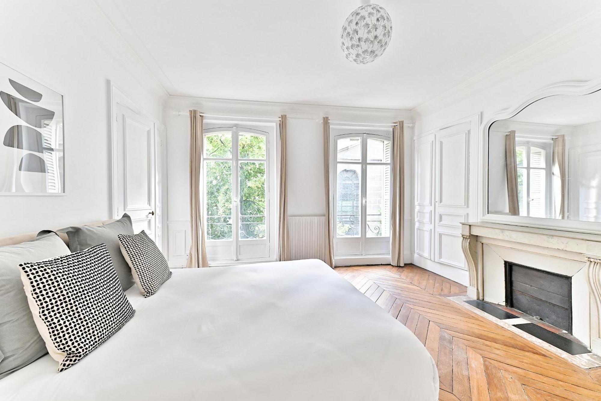 Apartment Parisien Spacieux #marais #rivoli