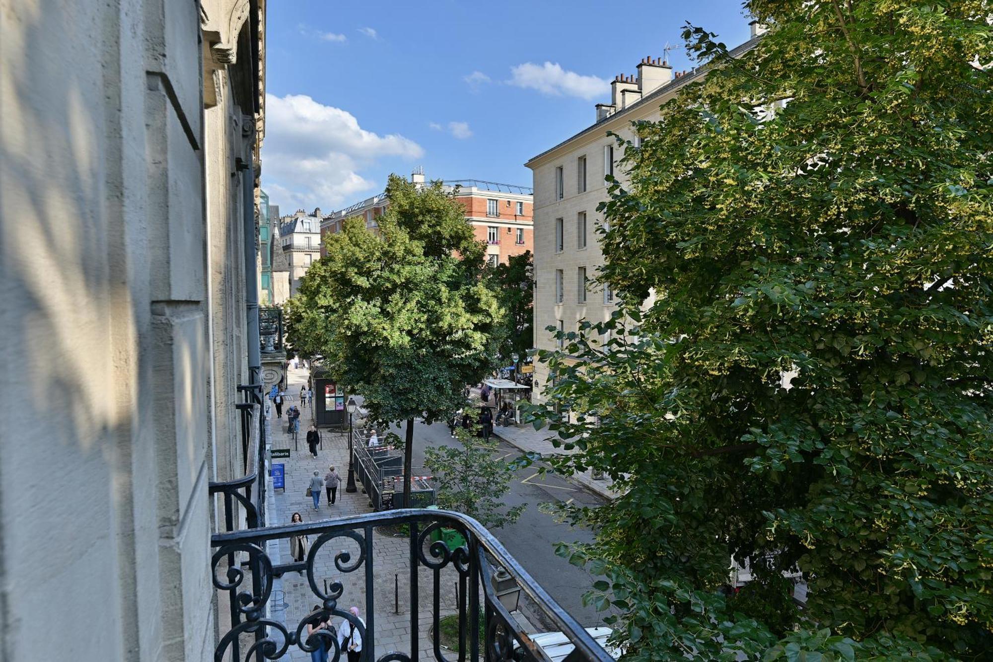 Parisien Spacieux #marais #rivoli Apartment Paris