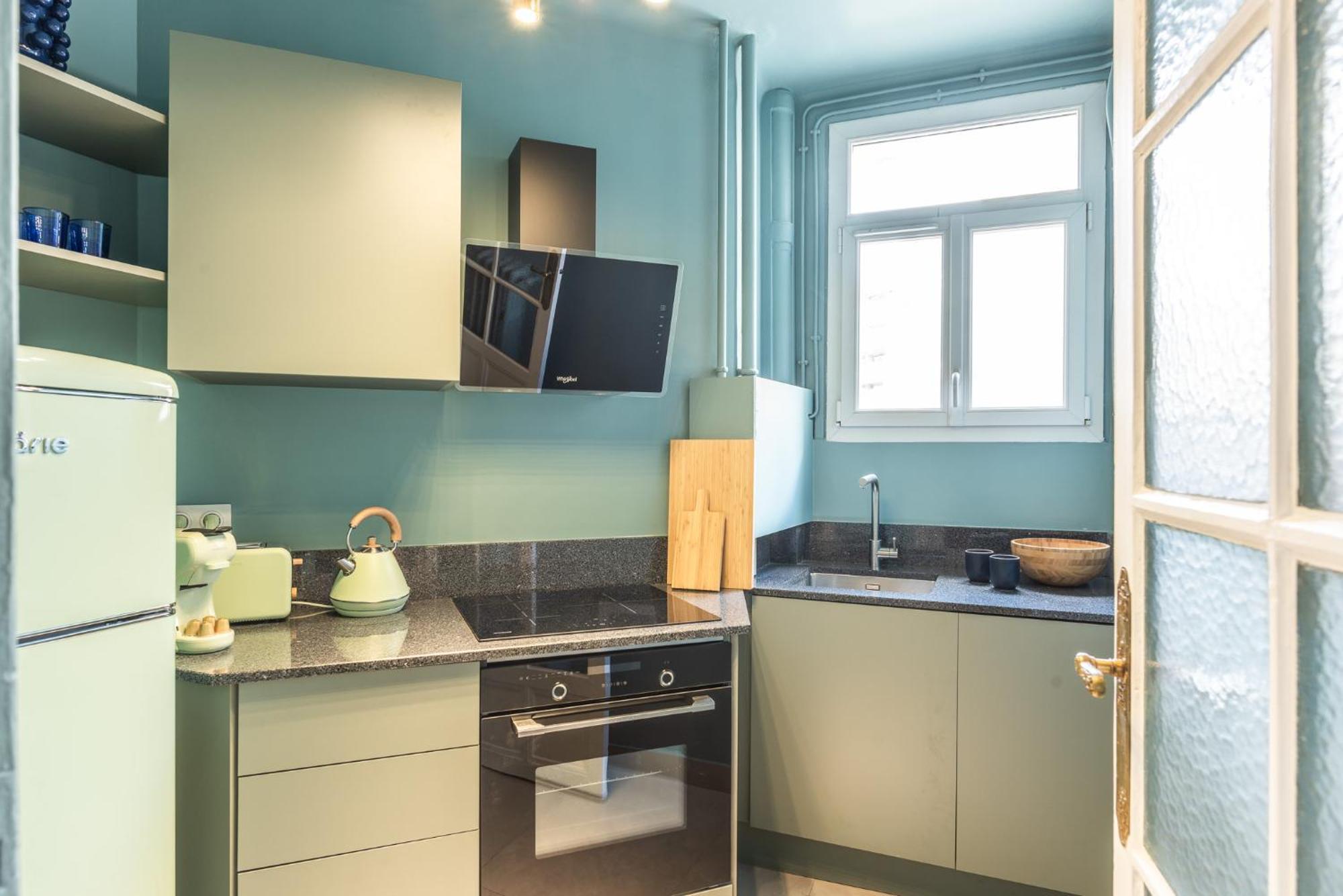 Very Design For 4 - Eiffel Tower Apartment Paris