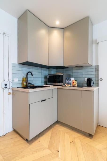 Appartement Cozy Modern-paris7-tour Eiffel-champs De Mars *