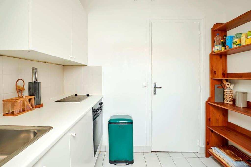 Bourgon Flat Appartement Paris