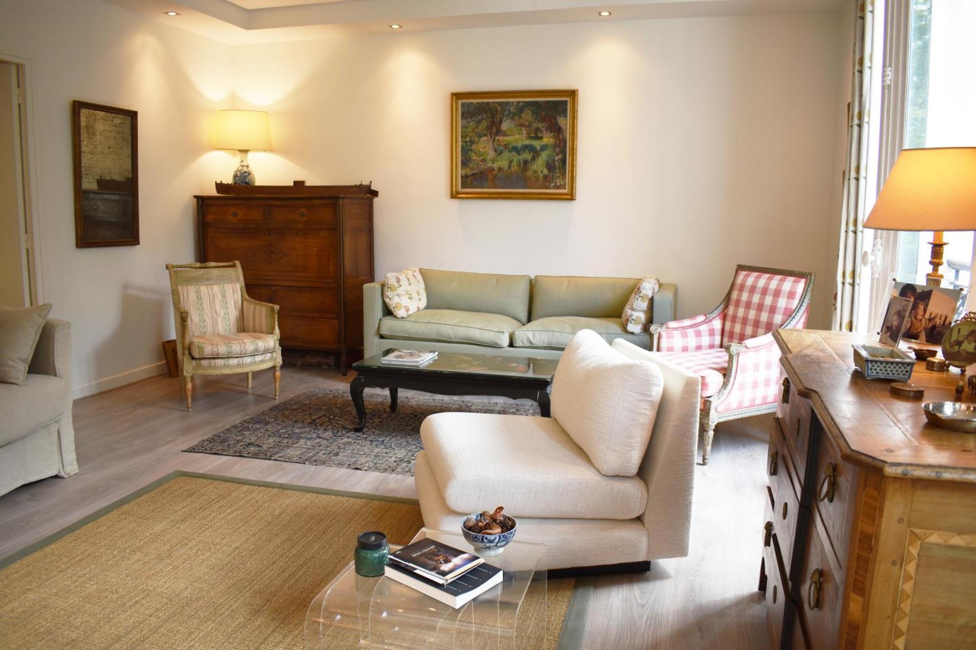Luxembourg Garden Apartment Paris