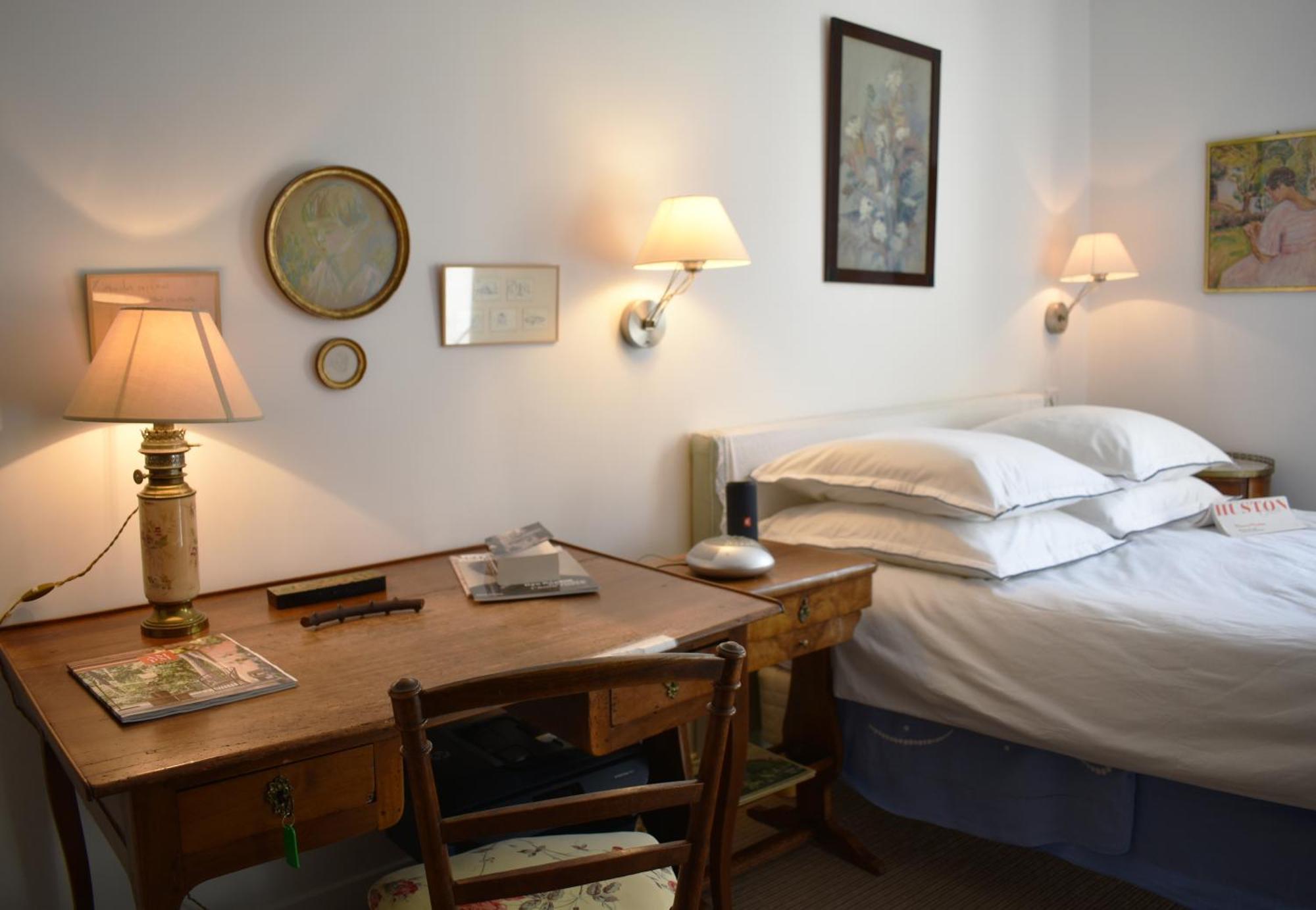 Apartment Luxembourg Garden Paris