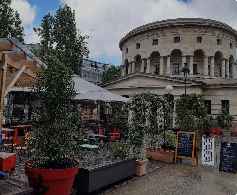 Facile D'acces Et Entretenu Par Femme De Menage * Paris