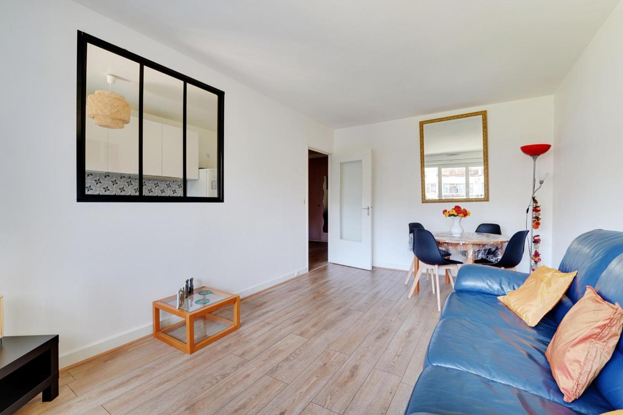 Familial Spacieux 2ch Avec Parking Prive Sup Apartment