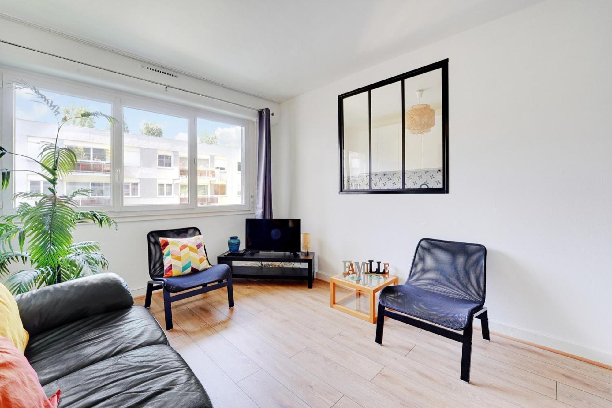 Familial Spacieux 2ch Avec Parking Prive Sup Apartment Paris