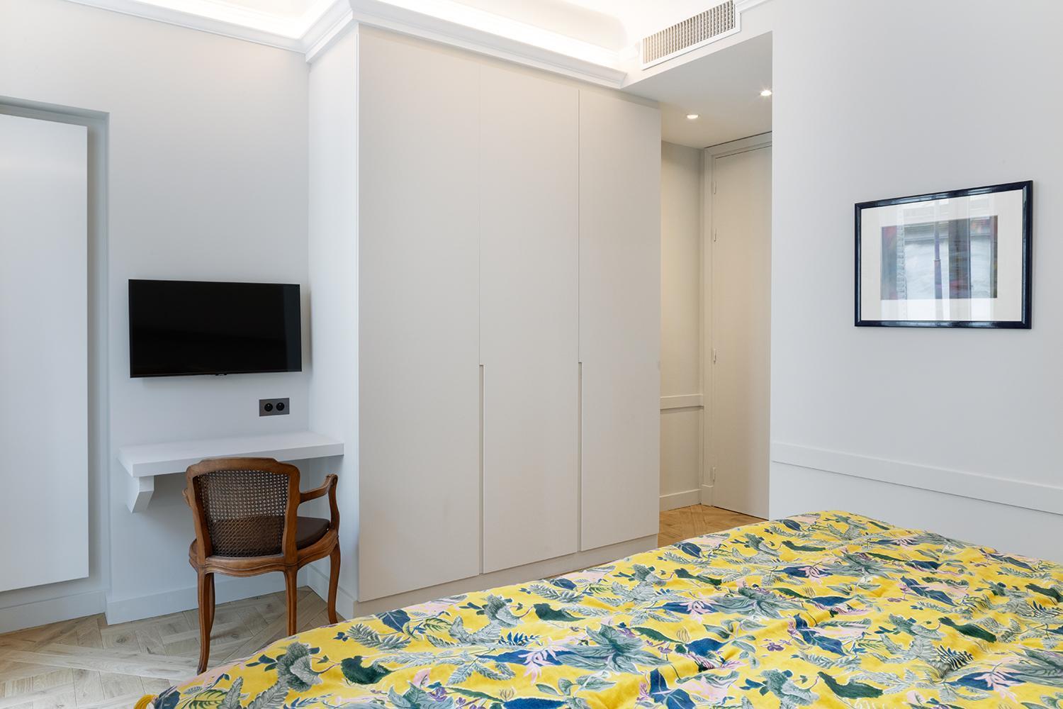 Pick A Flat's In Saint-germain, Bon Marche - Rue De Babylone Apartment *