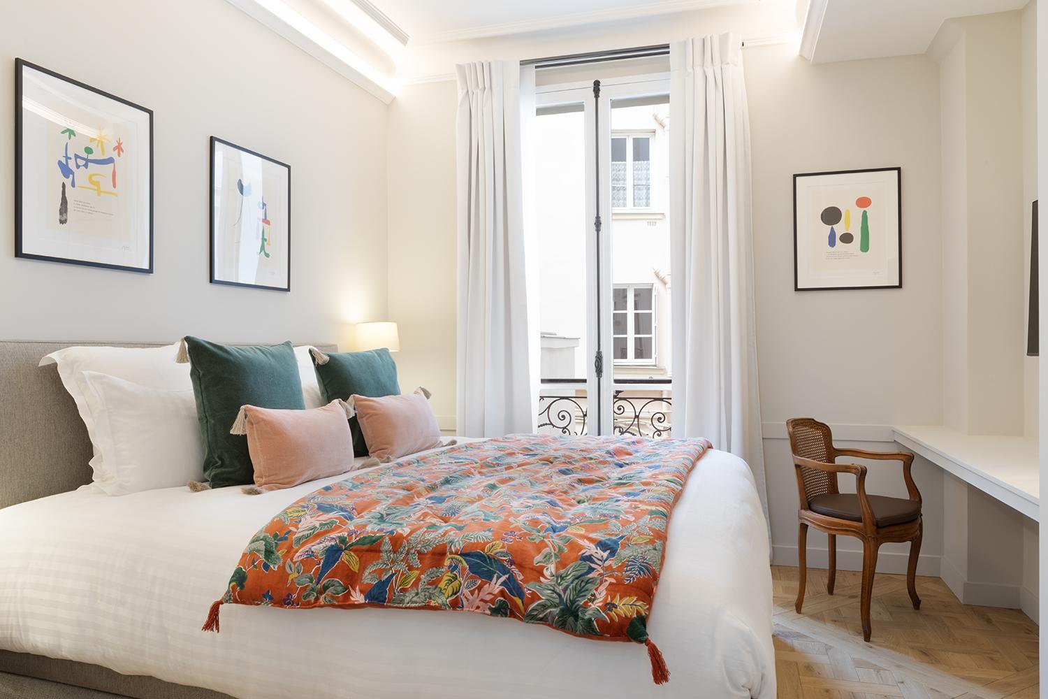 Pick A Flat's In Saint-germain, Bon Marche - Rue De Babylone Apartment Paris