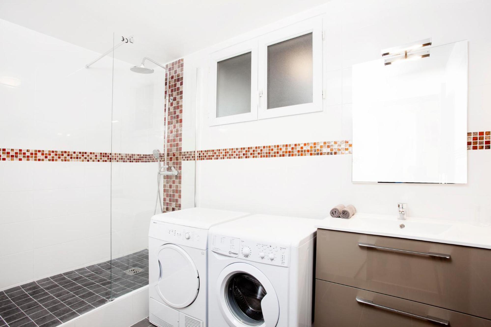 Manray House - Beautiful Three Bedroom Apartment- Center Apartment Paris