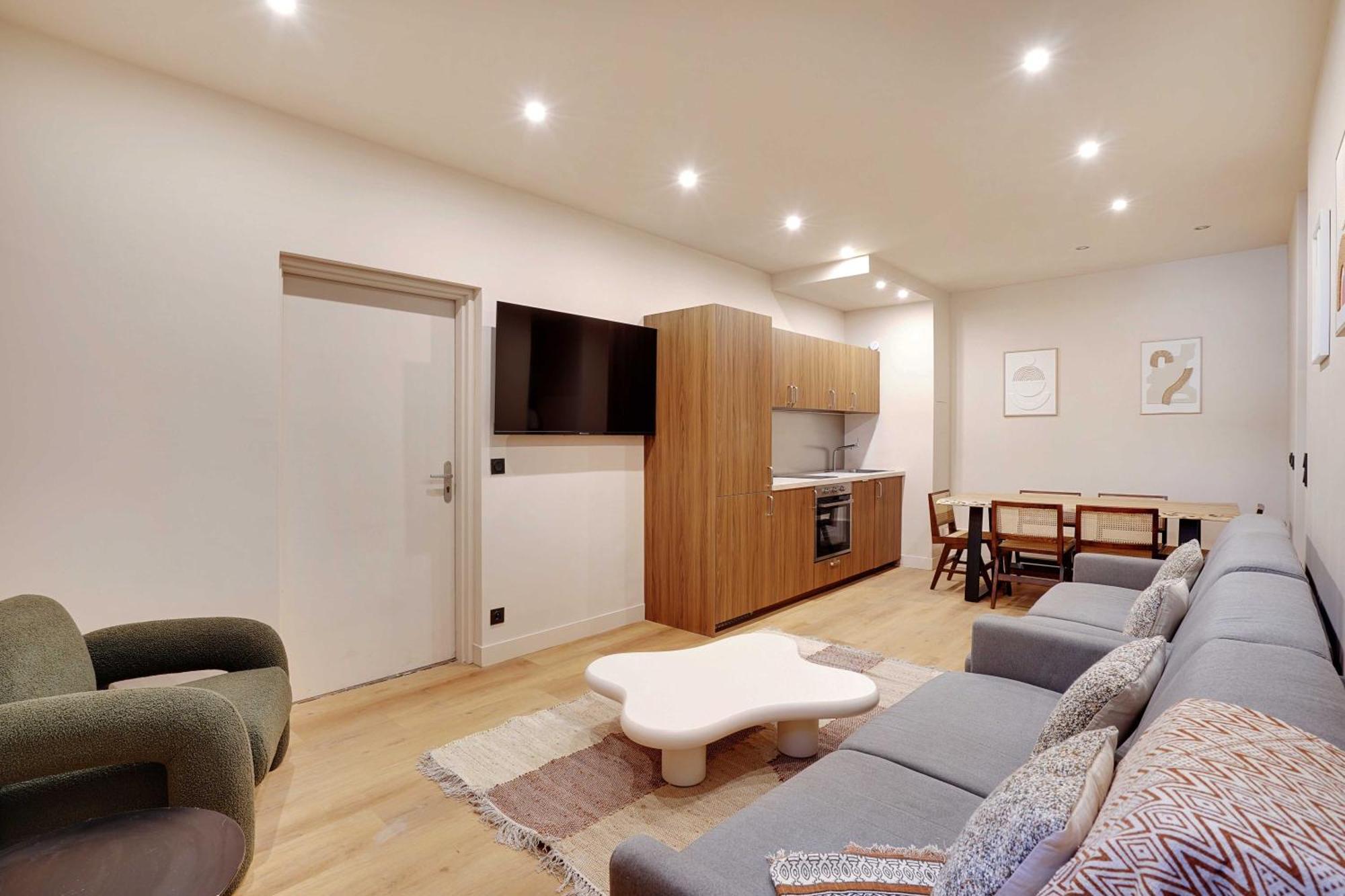Spacious - 2br-10p - Place D'italie *
