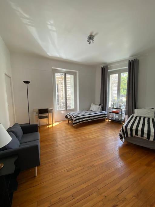 85m2 Center Republique 2 Br-4p Apartment Paris