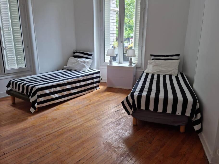 85m2 Center Republique 2 Br-4p Paris