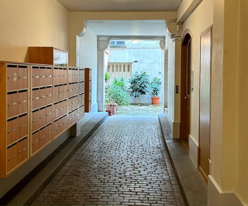 Appartement Rue Des Ecoles Paris
