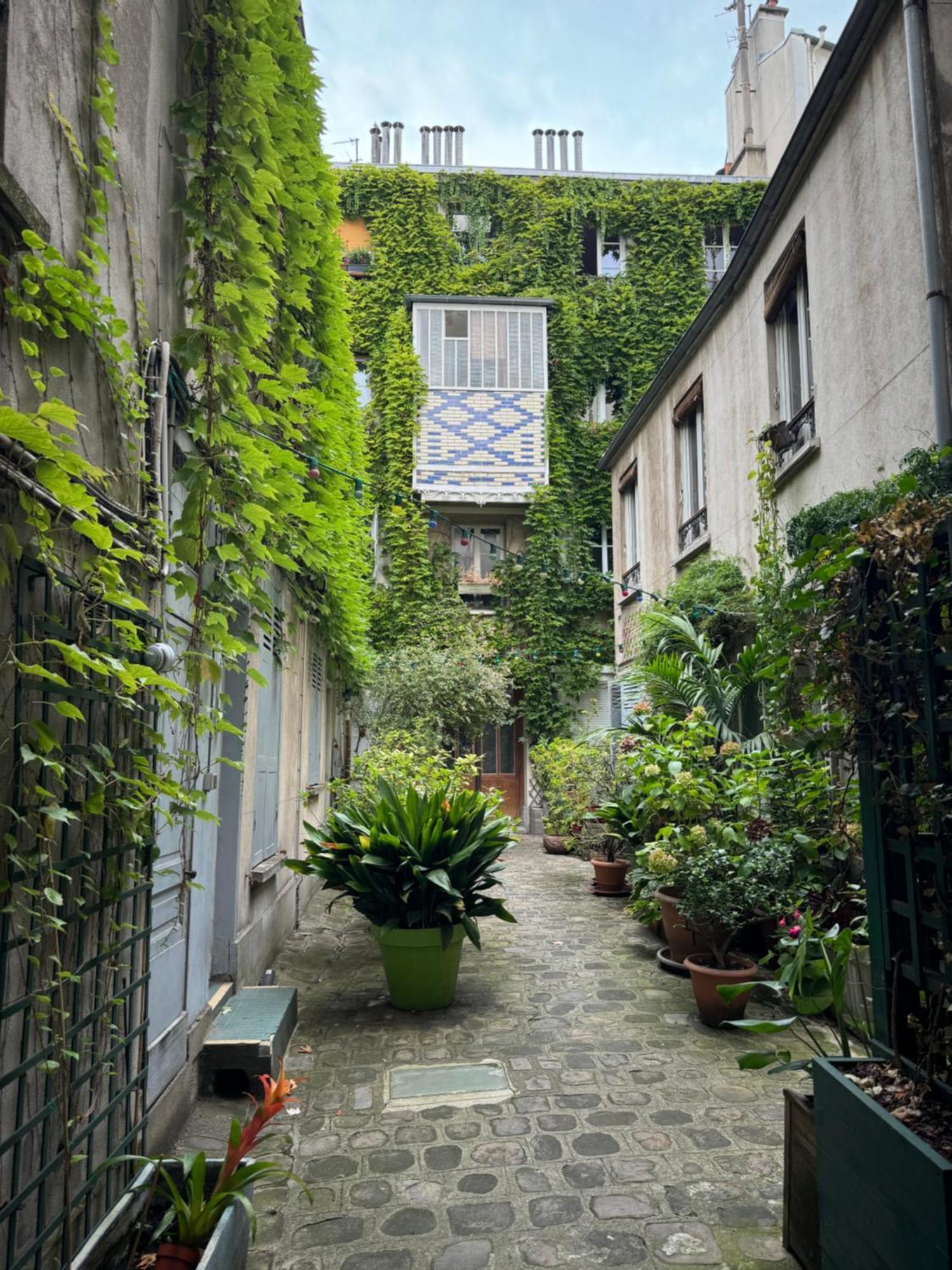 Centre Apartment *