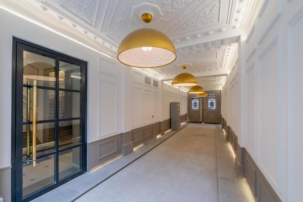 Urban Retreat Brand-new Duplex 2-bedroom Appartement *