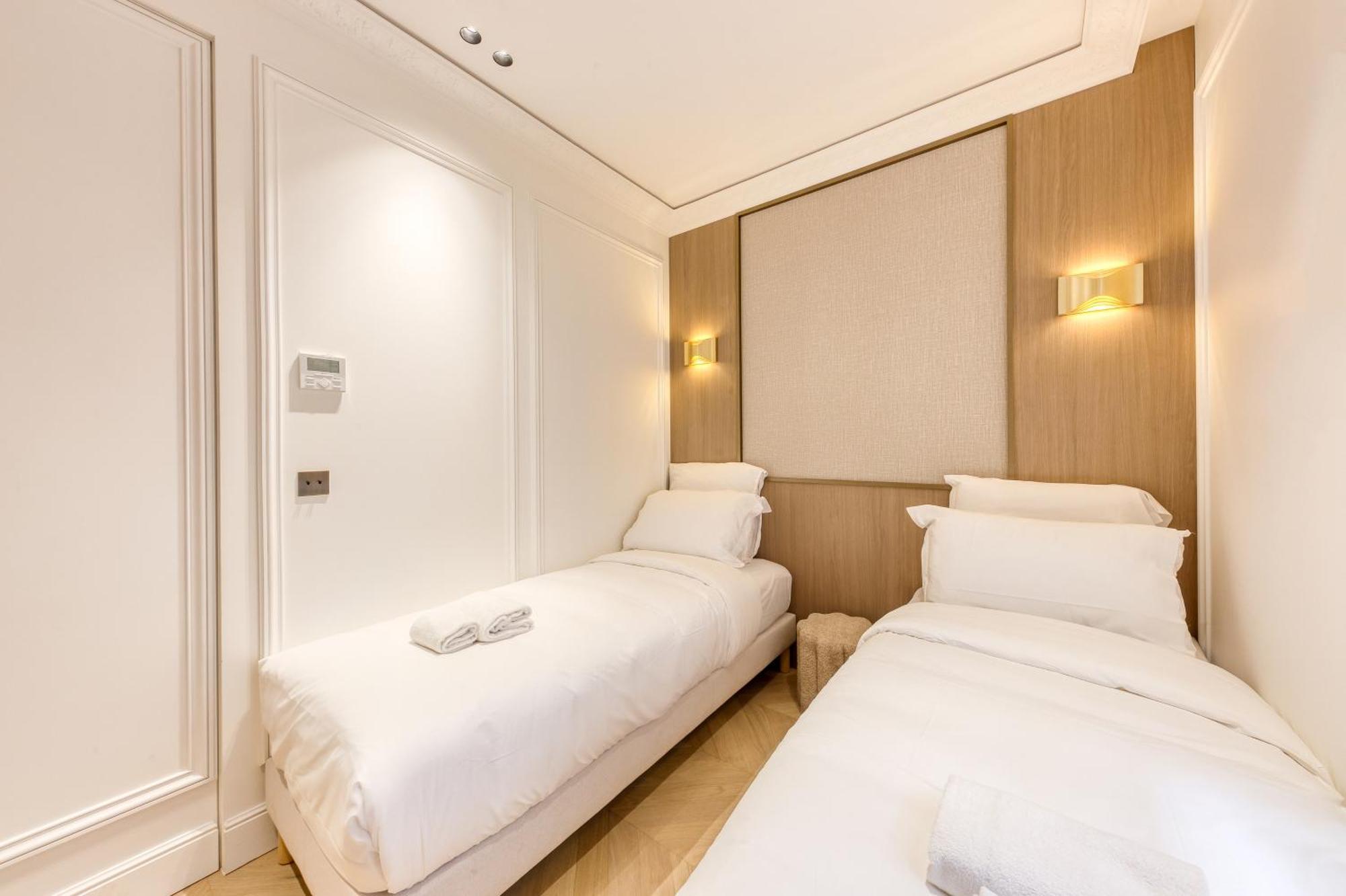 Apartment Prestige L 3ch L 2sdb L Clim L Louvre Paris