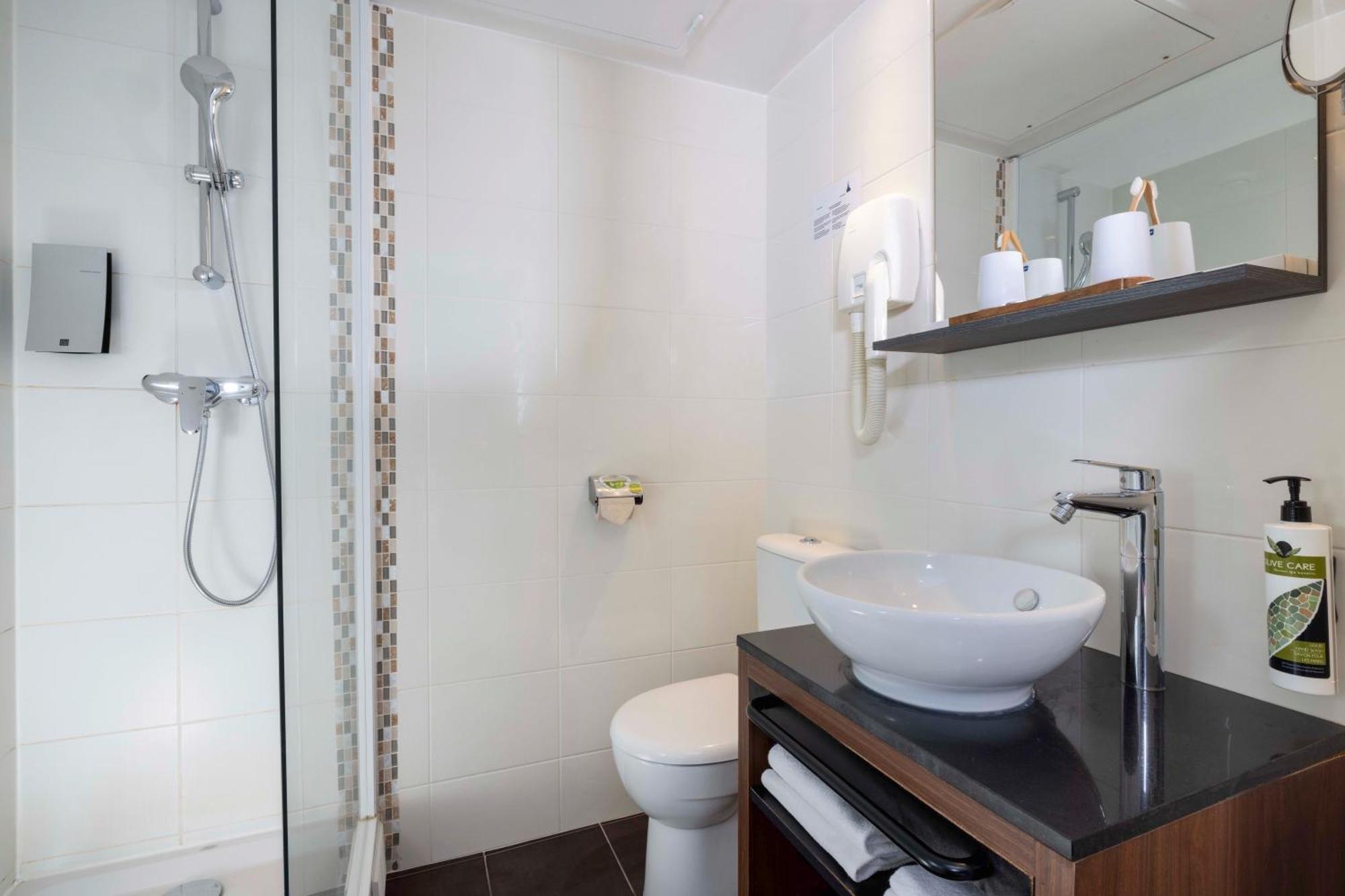 Hotel Montparnasse Alesia 3*