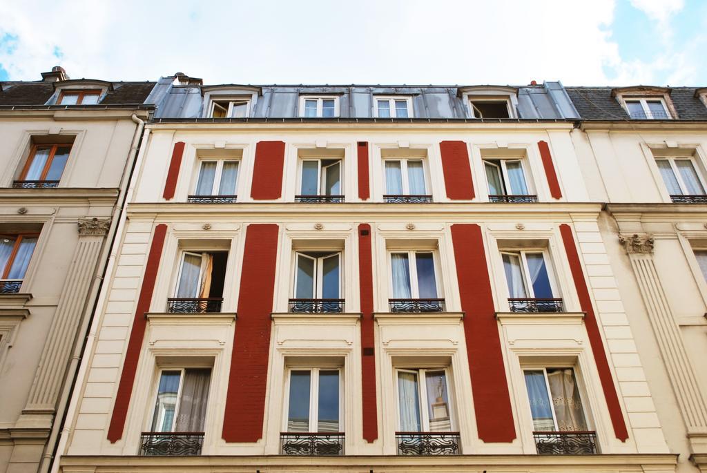 Avenir Jonquière * Paris