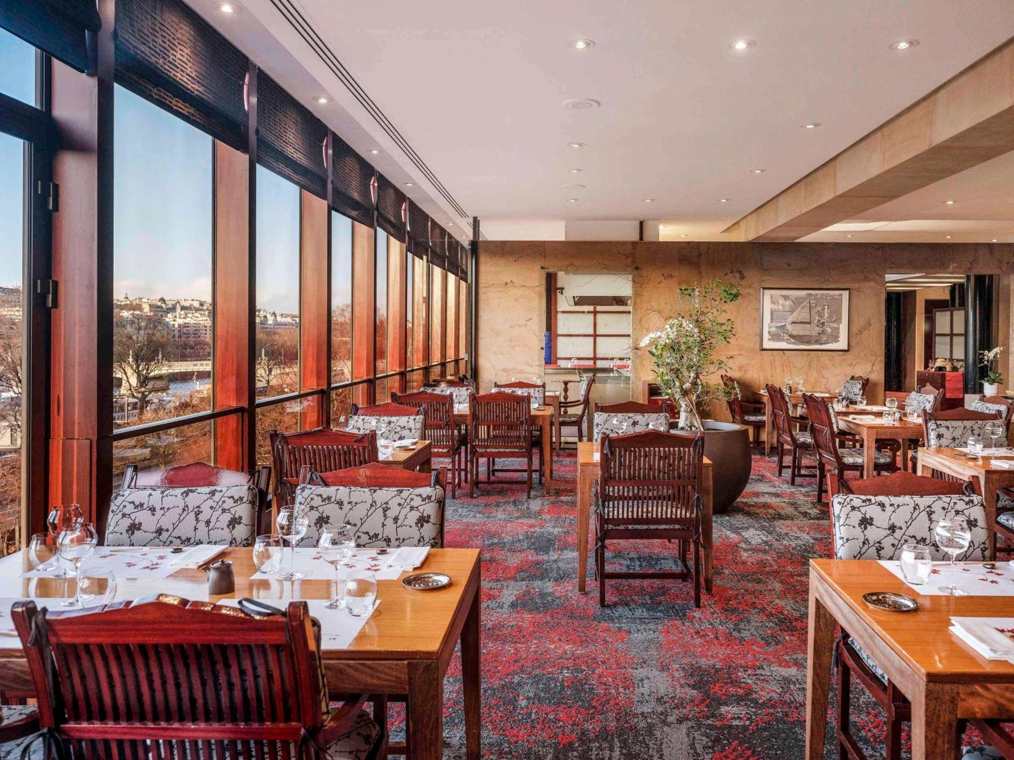 Novotel Centre Tour Eiffel Paris