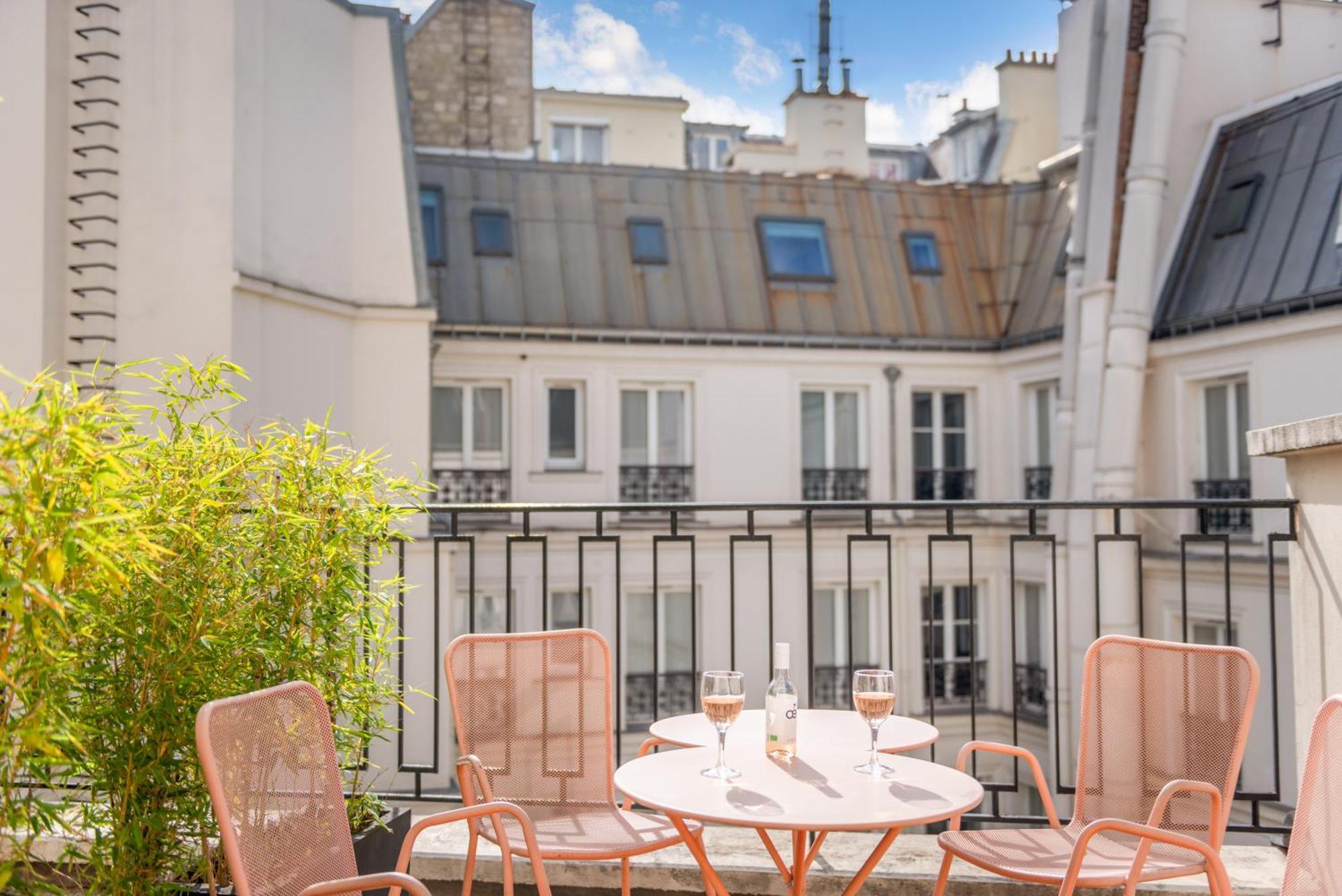 Helzear Champs-elysees Hotel 4*