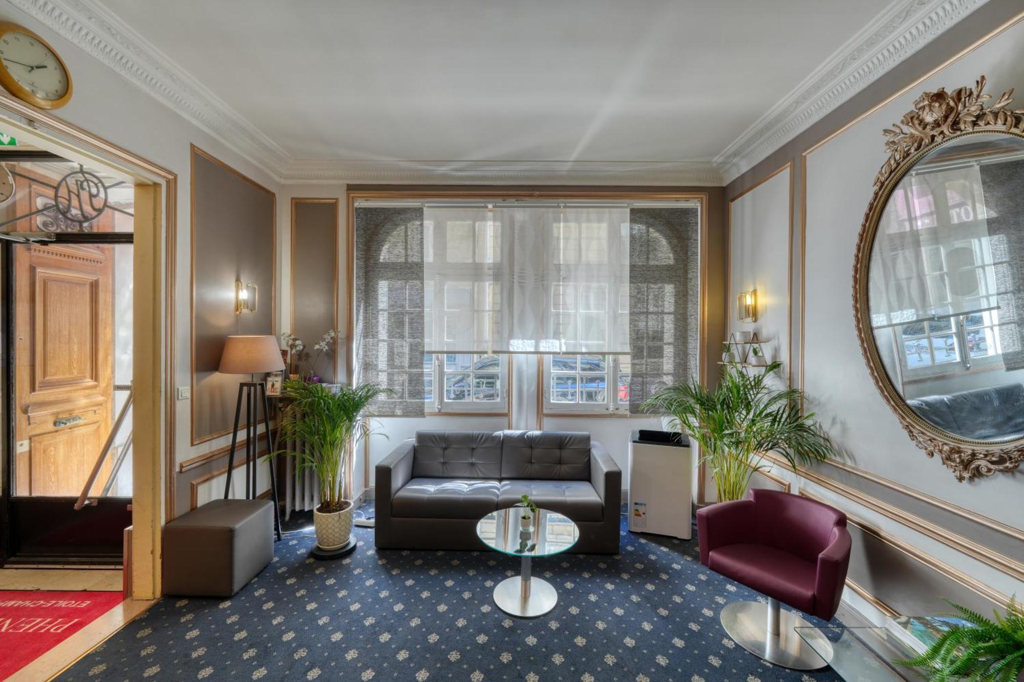 Phenix Paris