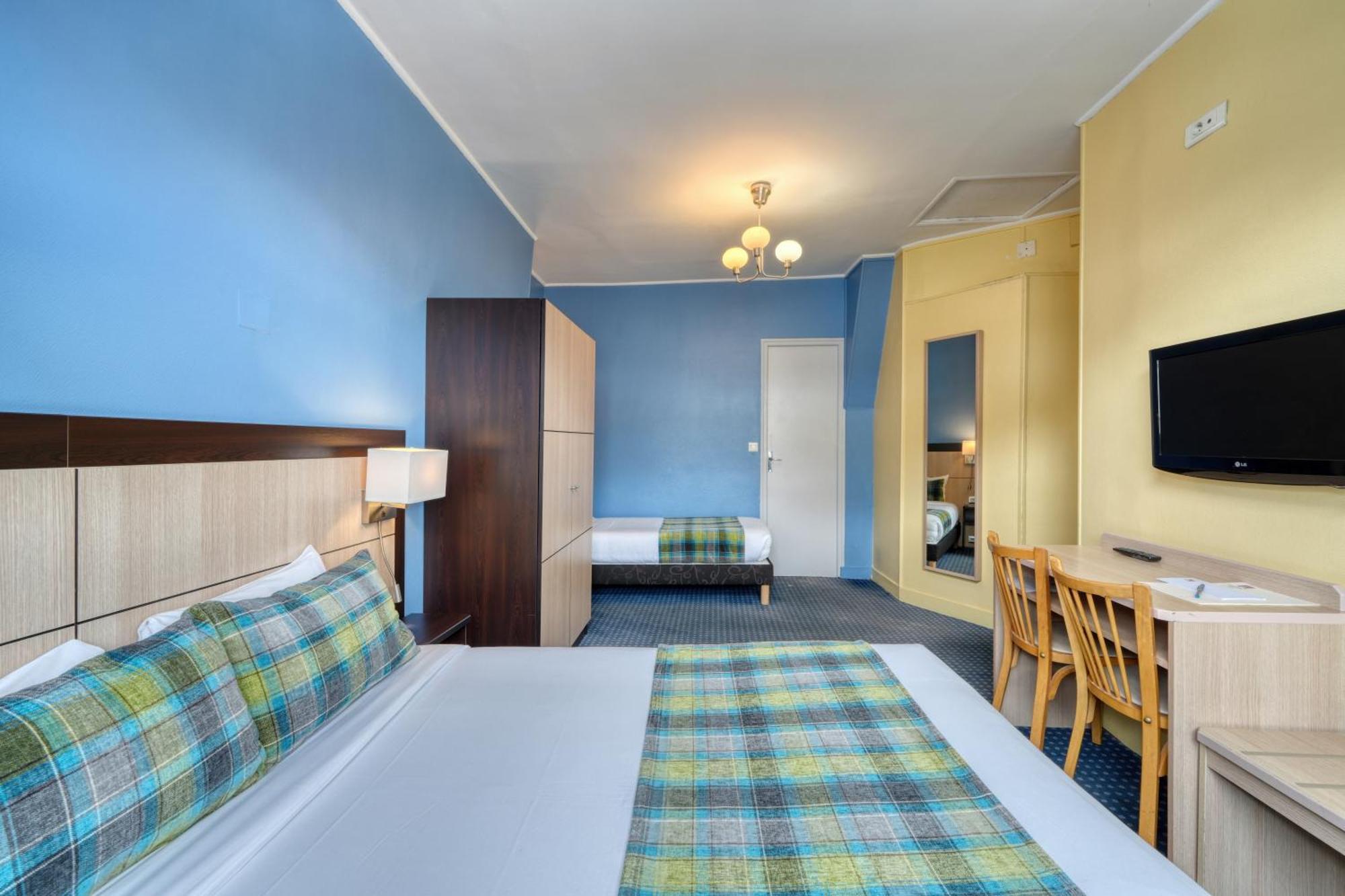 Phenix Hotel 2*