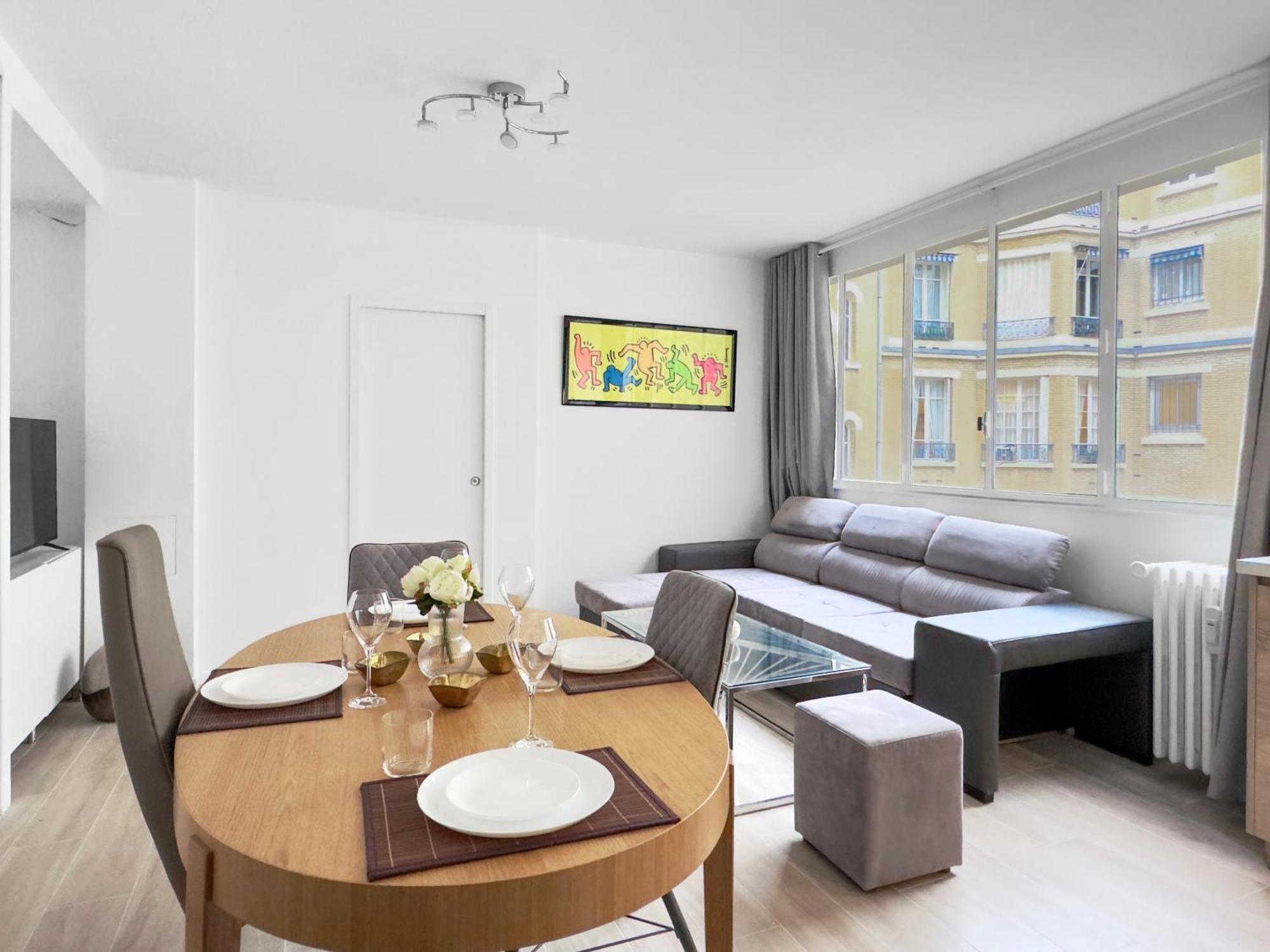 Charmant 4p Face Tour Eiffel Appartement Paris