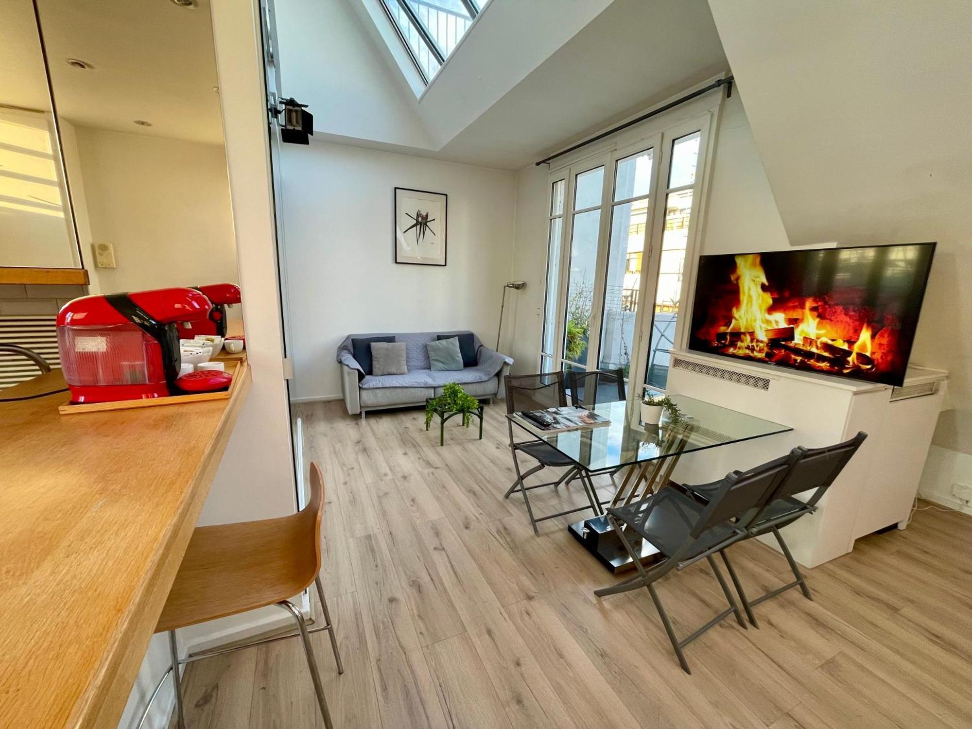 Tour Eiffel - Motte Picquet Apartment *