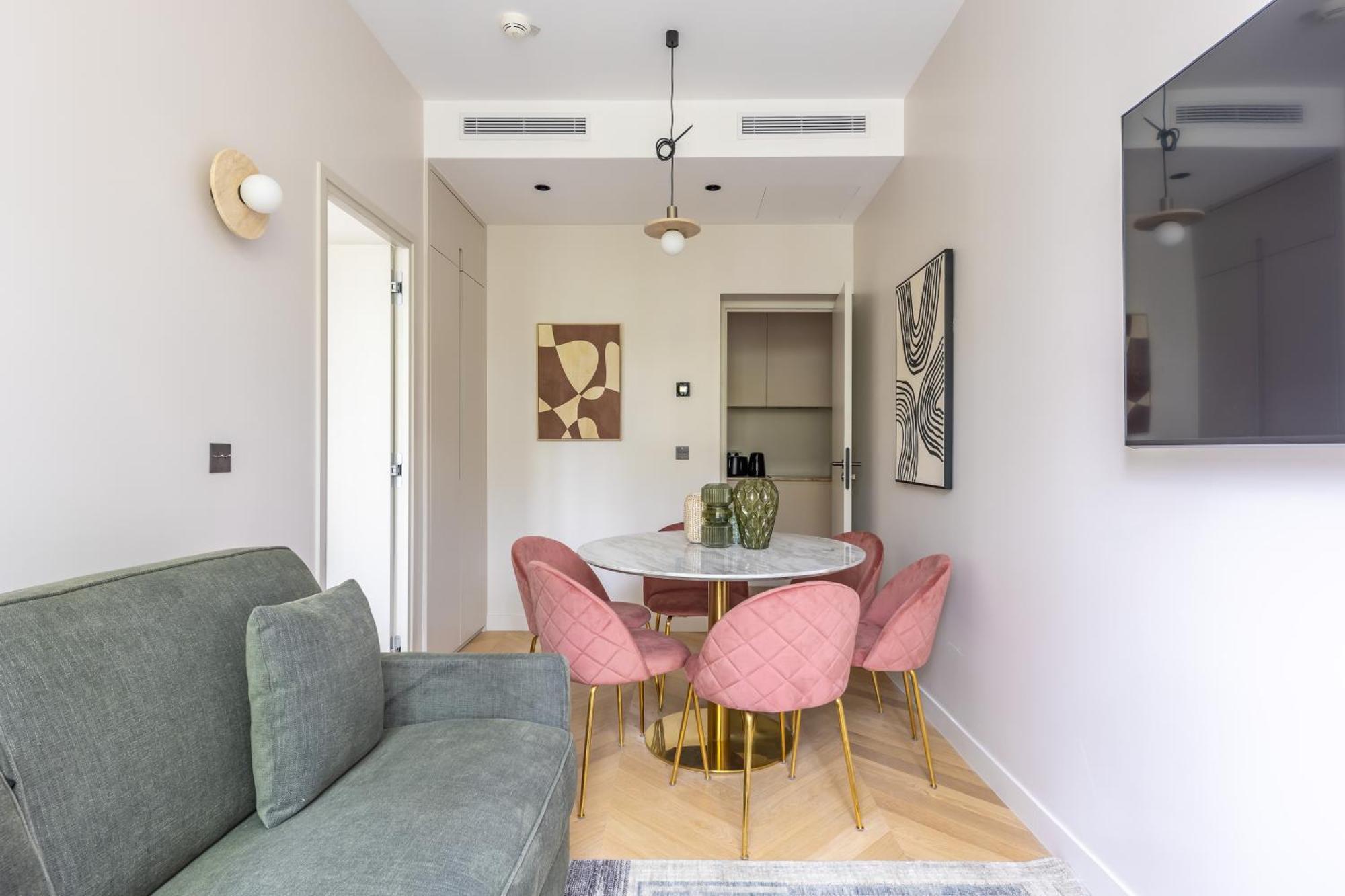 Aparthotel Quartier Libre Marais 4*