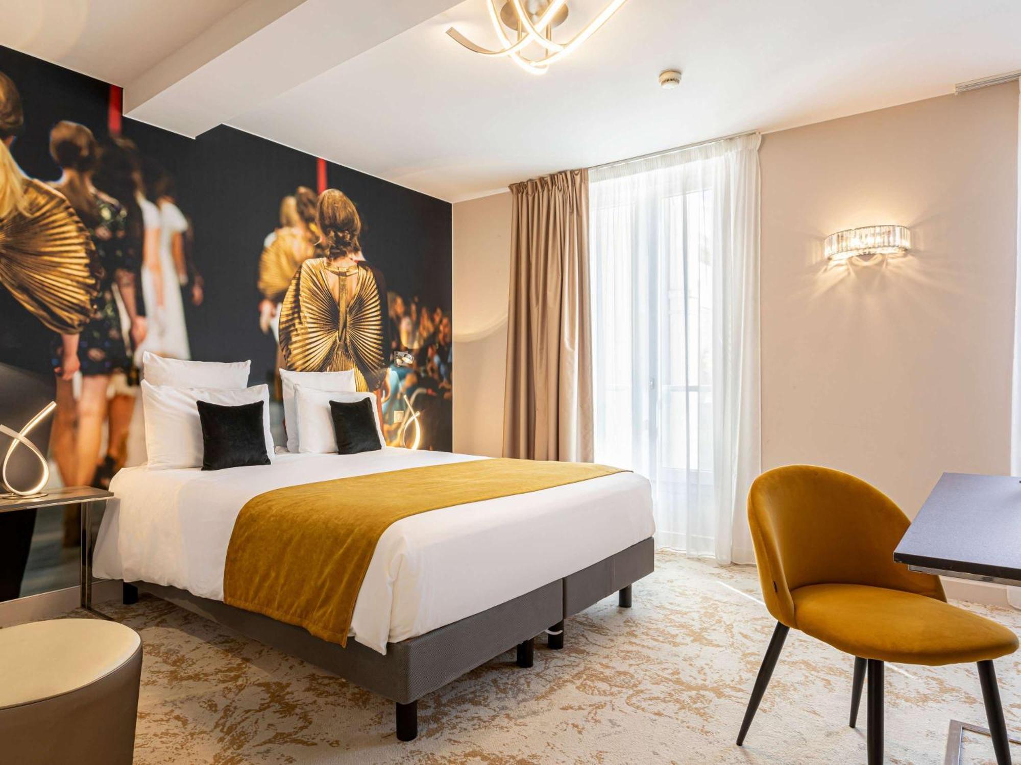 Hotel Mercure Place D'italie 4*
