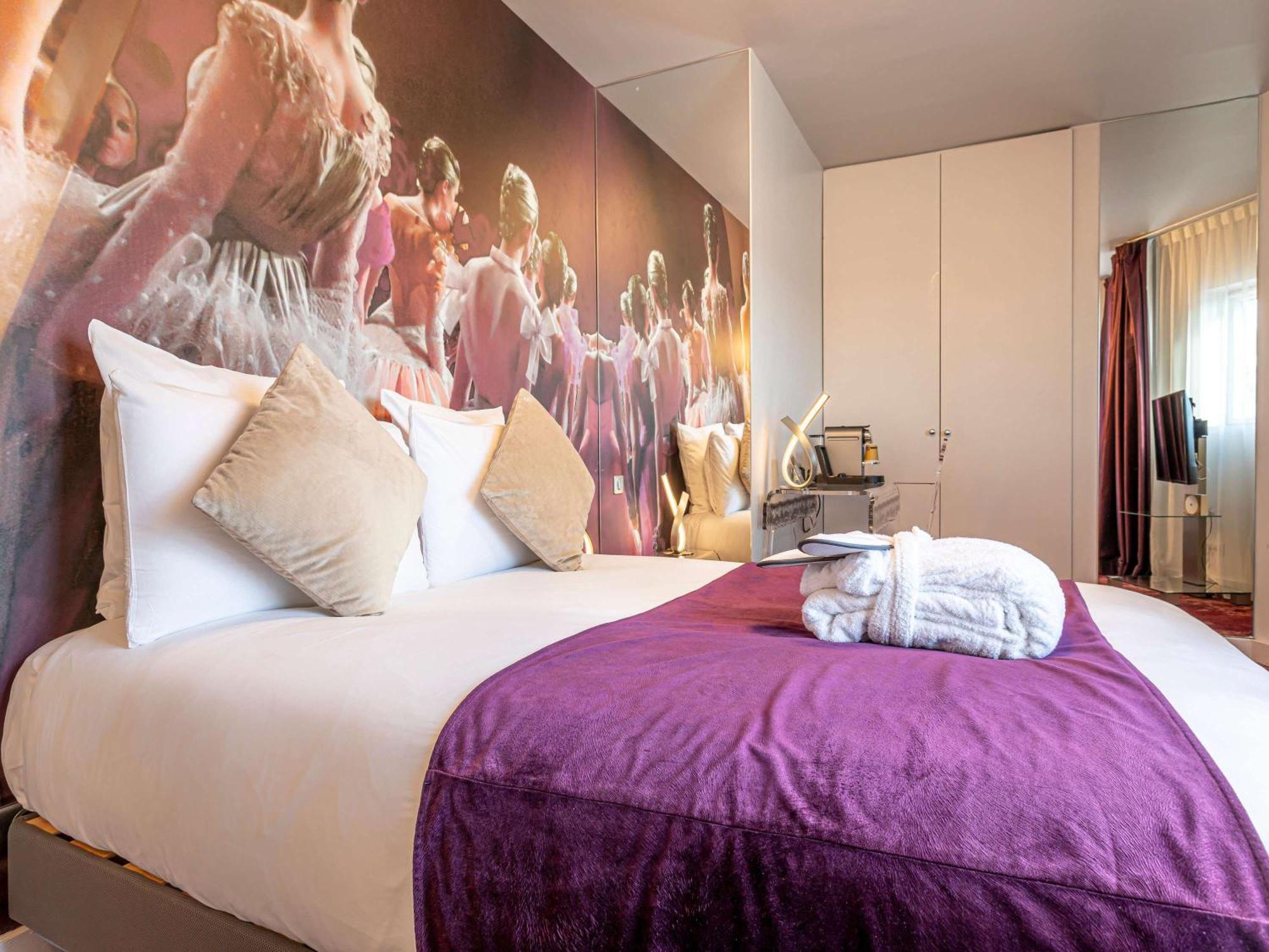 Hotel Mercure Place D'italie 4*