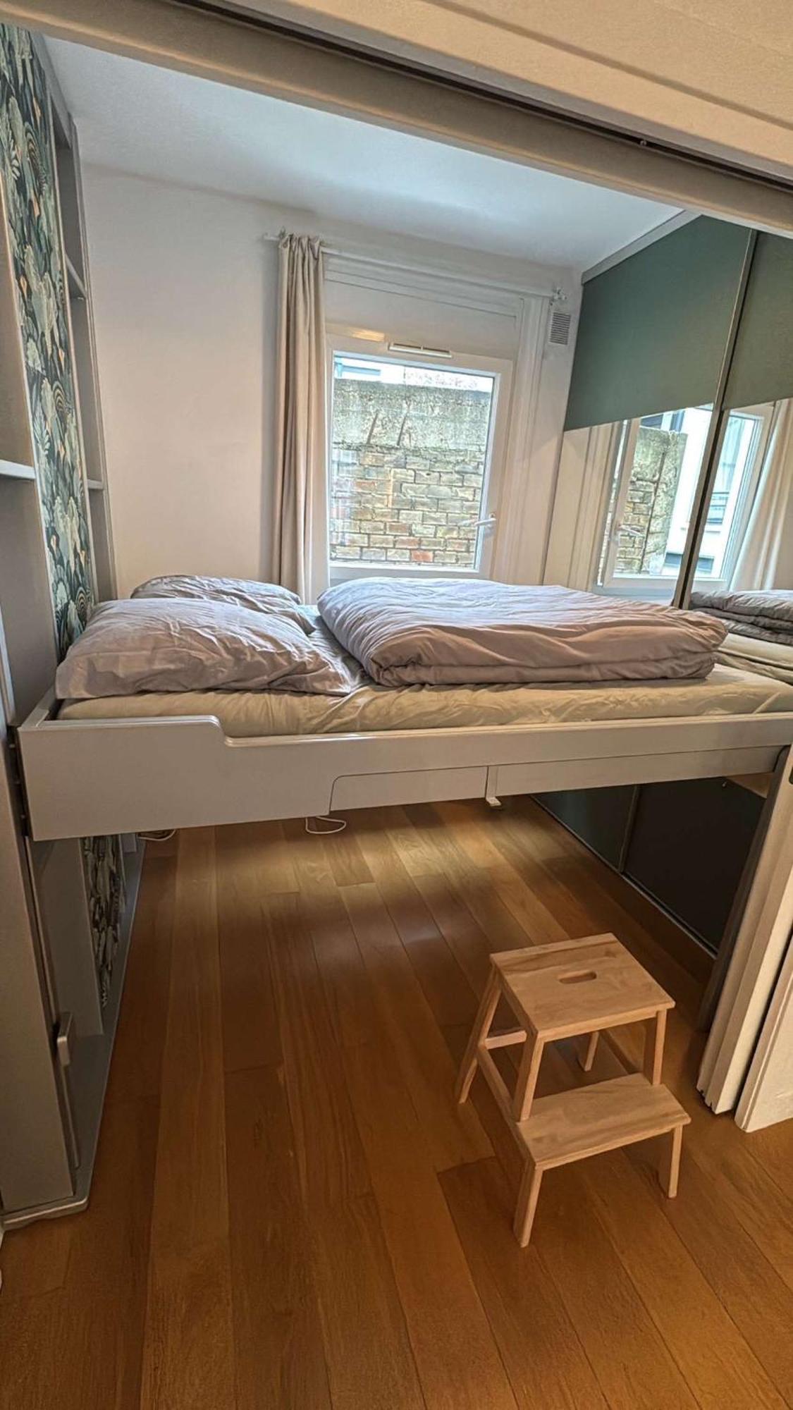 Apartment 16 *